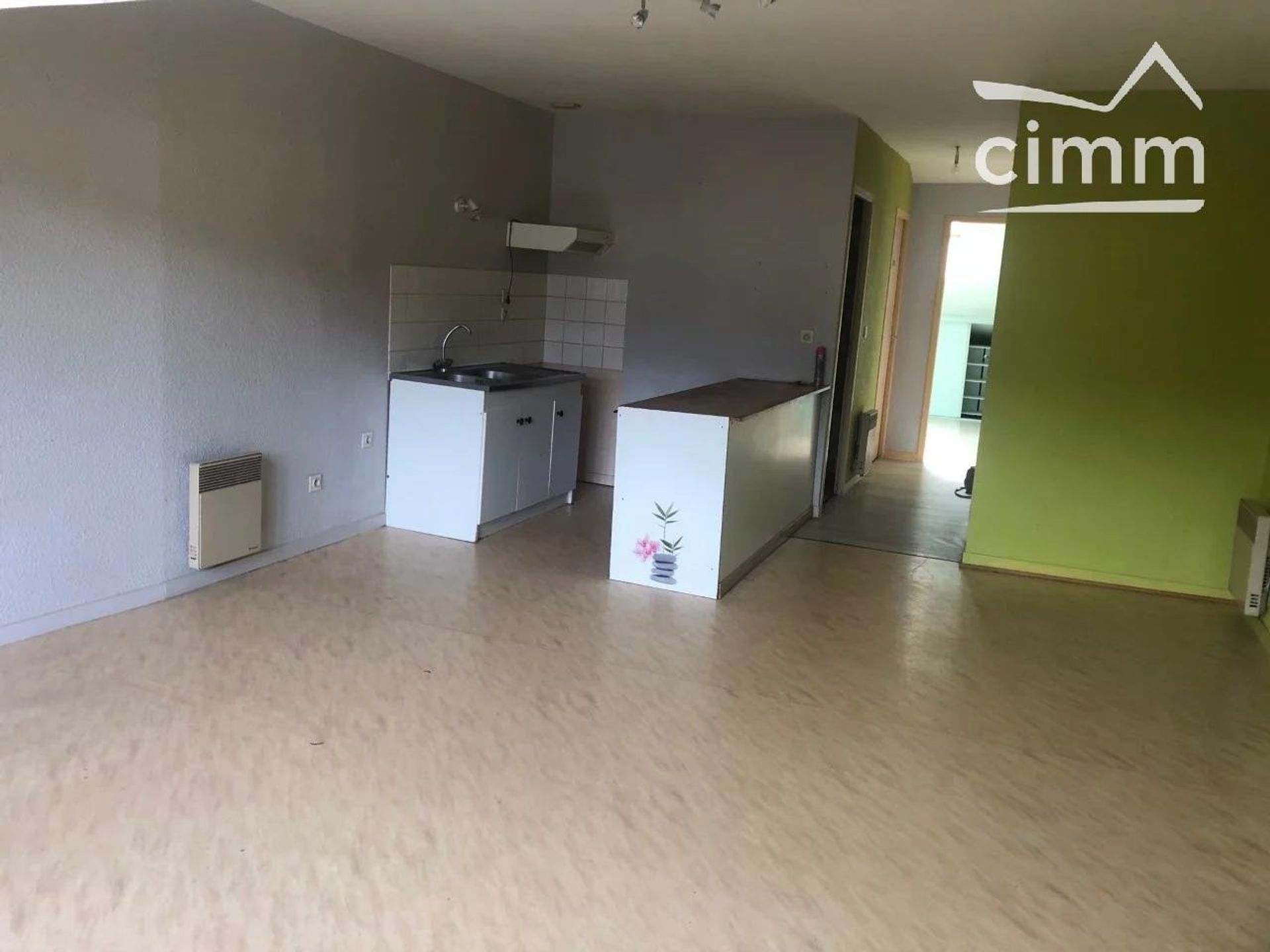 Condominium in L'Albenc, Auvergne-Rhone-Alpes 10816206