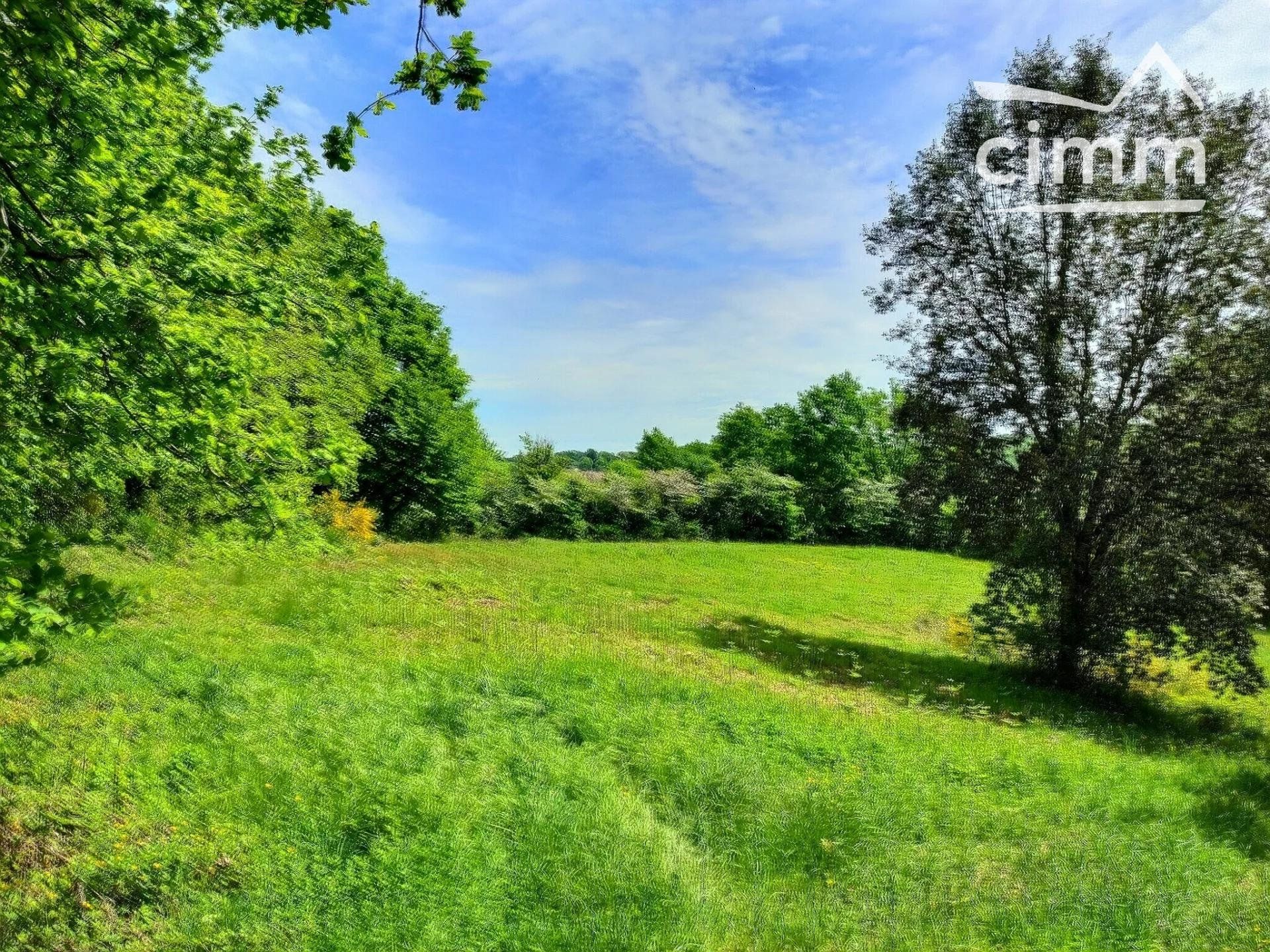 Land im Sarlat-la-Caneda, Nouvelle-Aquitaine 10816516