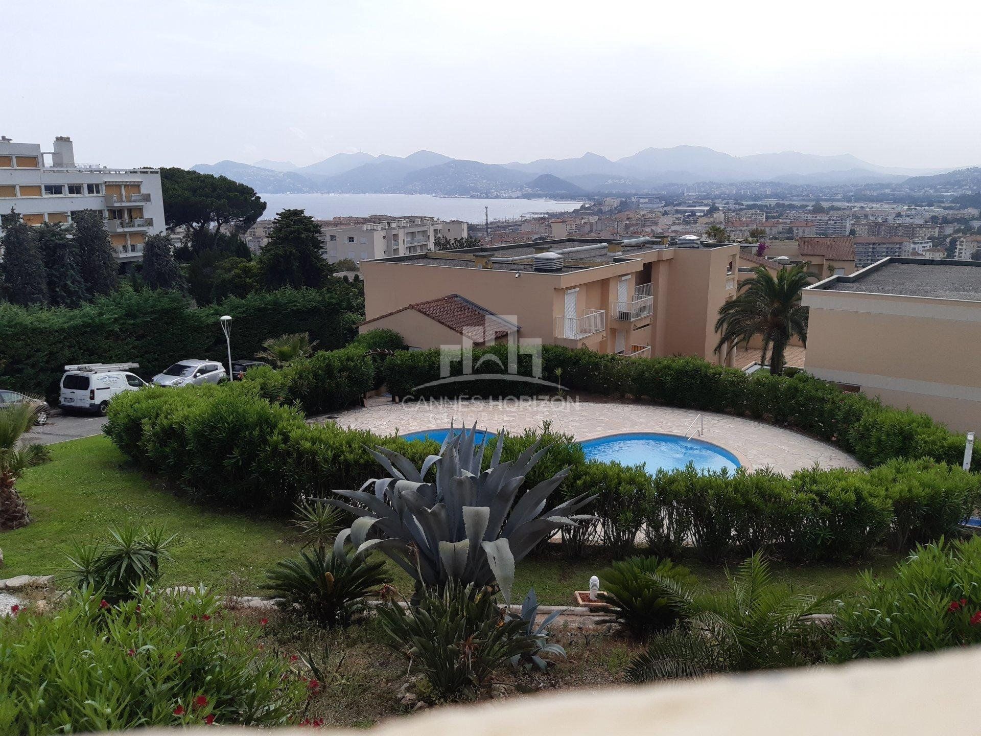 주거용 에 Cannes, Alpes-Maritimes 10817326