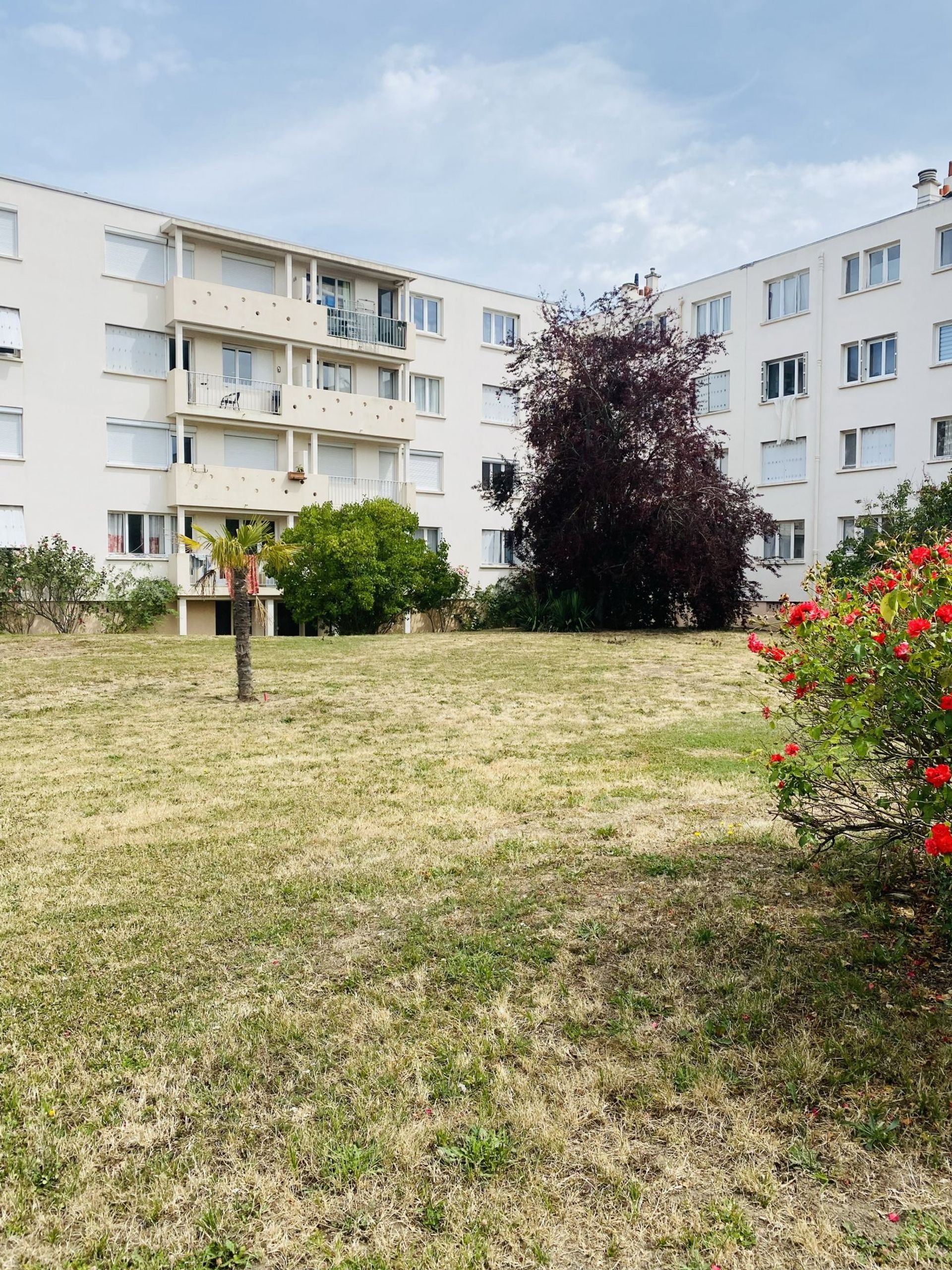 Kondominium w Sarcelles, Ile-de-France 10817401