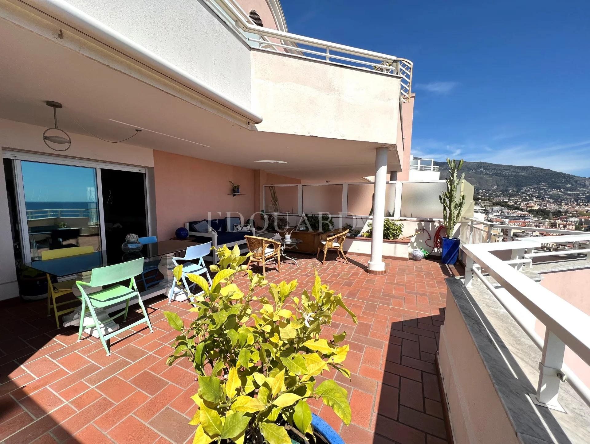 Кондоминиум в Roquebrune-Cap-Martin, Alpes-Maritimes 10817860