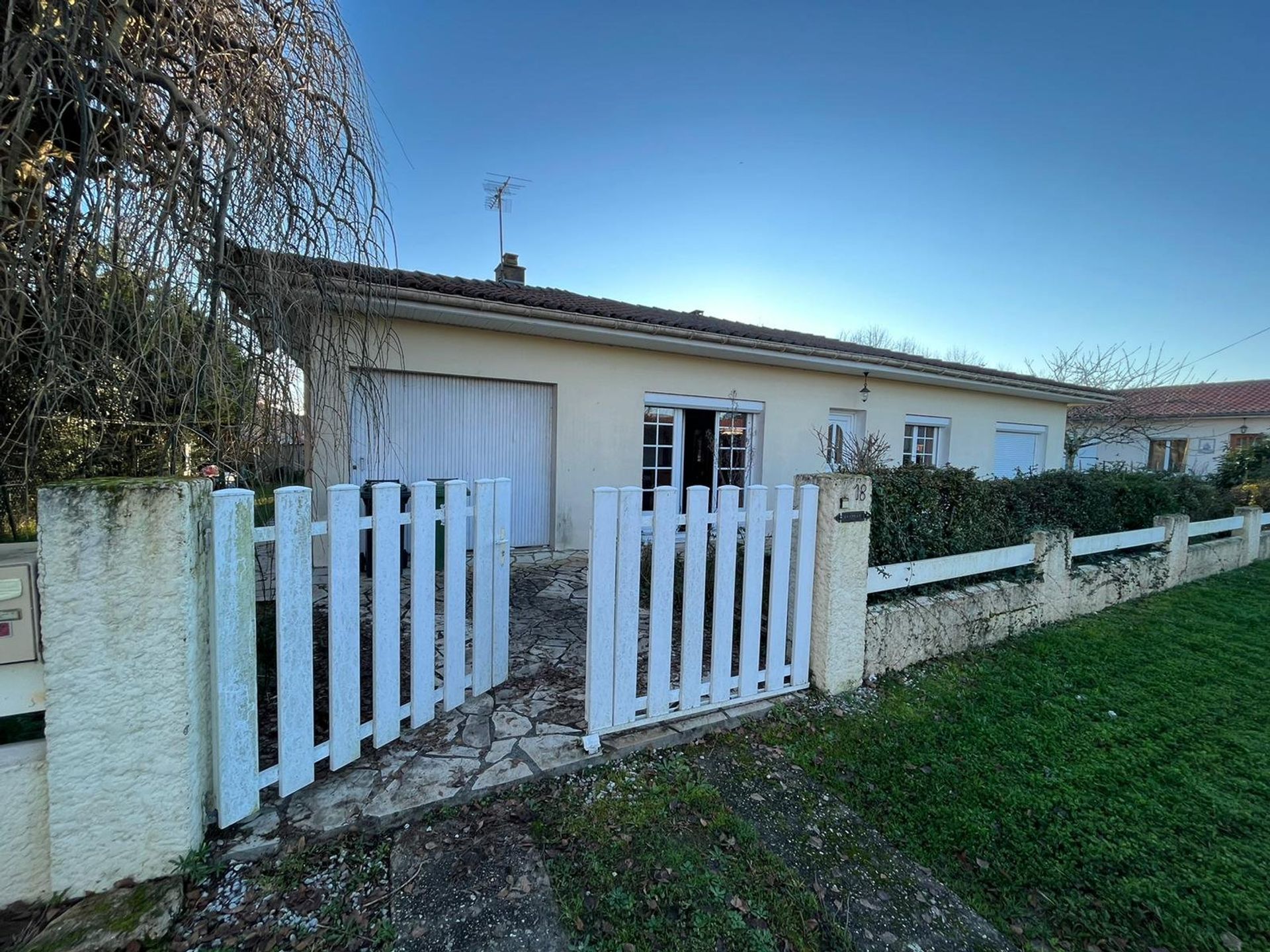 Rumah di Carbon-Blanc, Gironde 10817890