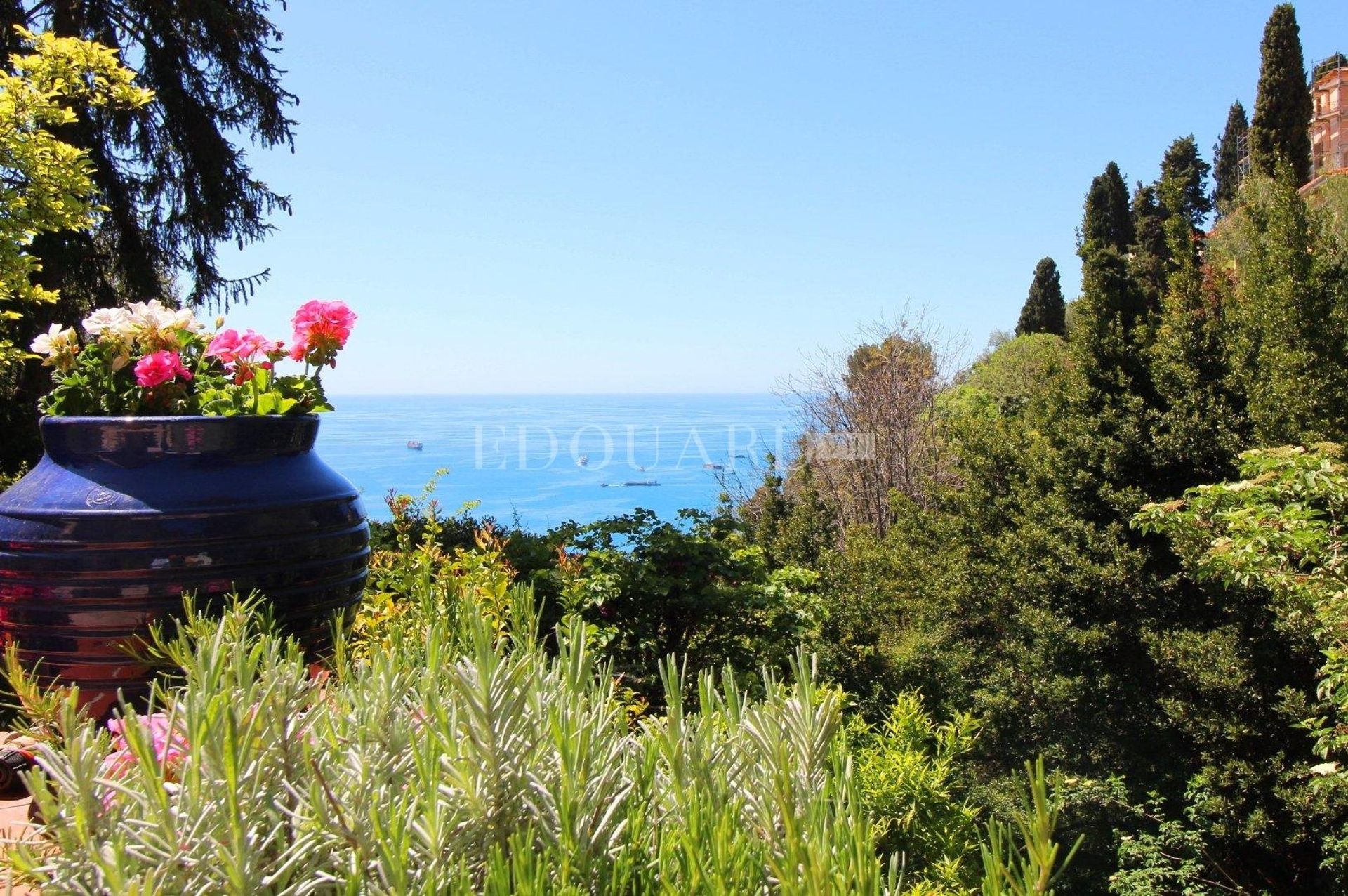 House in Roquebrune-Cap-Martin, Alpes-Maritimes 10818038