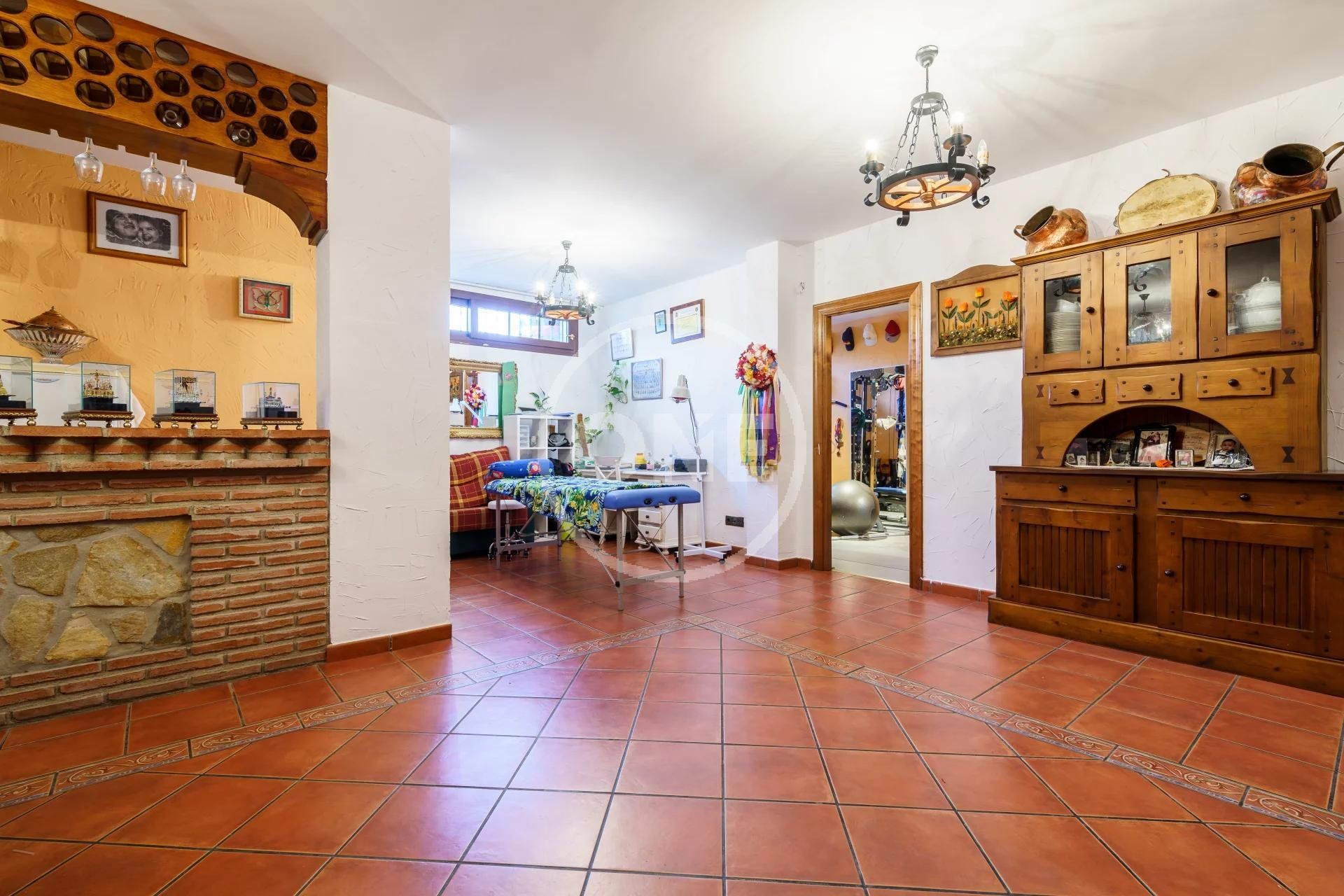 Casa nel Arroyo de la Miel, Málaga 10818257