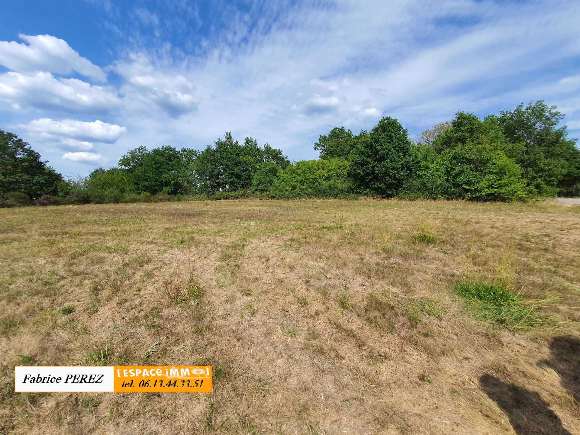 Terre dans Méry-sur-Cher, Cher 10818348