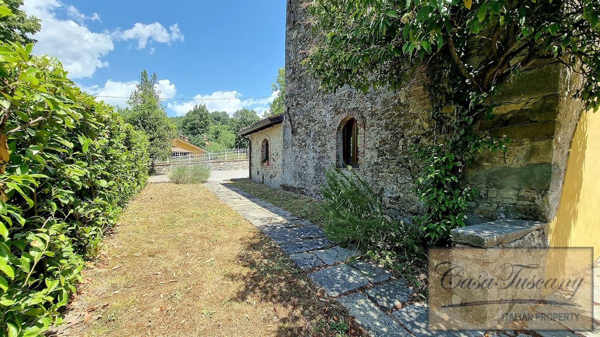 Huis in Piazza al Serchio, Tuscany 10819701