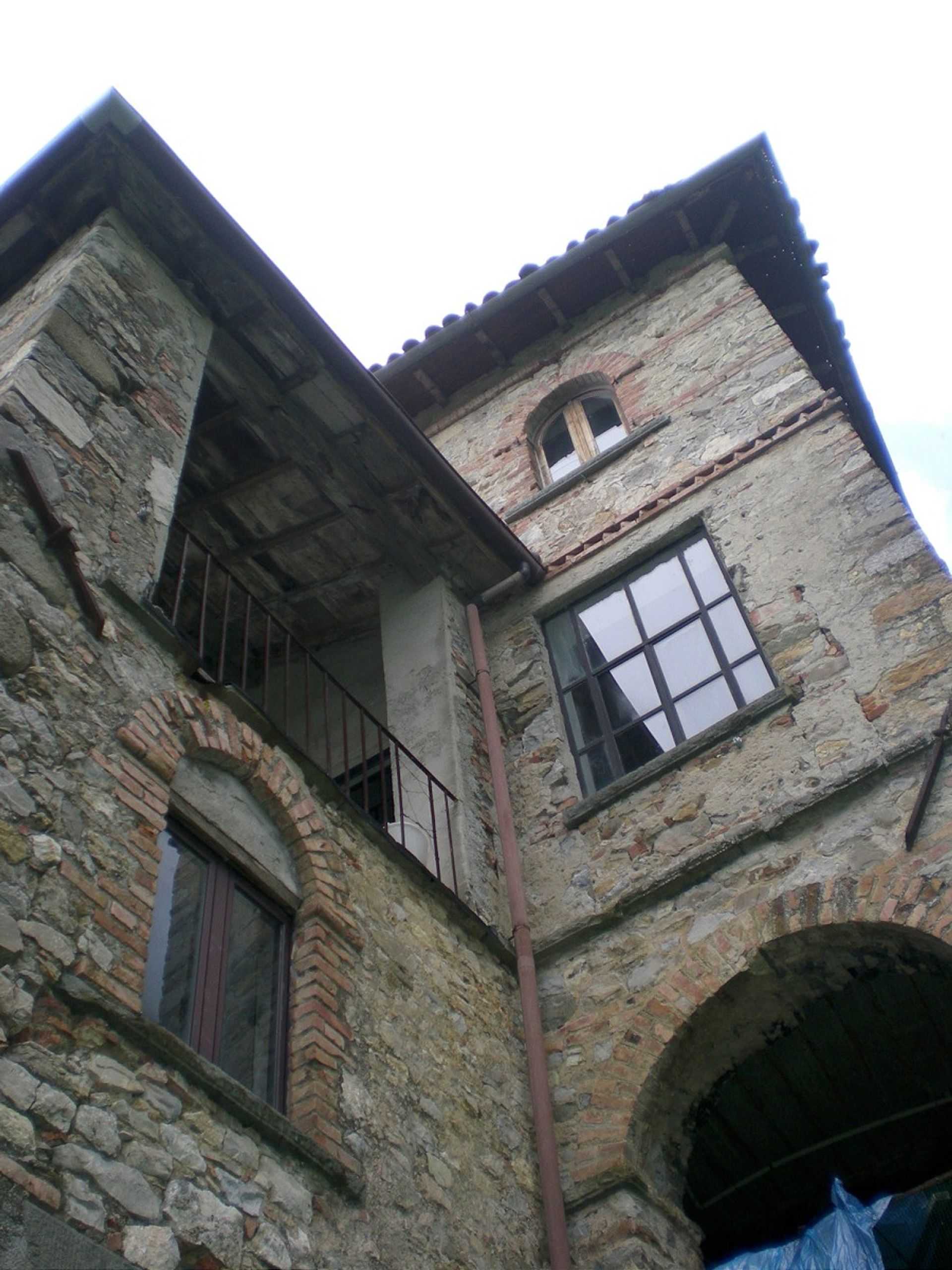 Квартира в Castelnuovo di Garfagnana, Tuscany 10819703