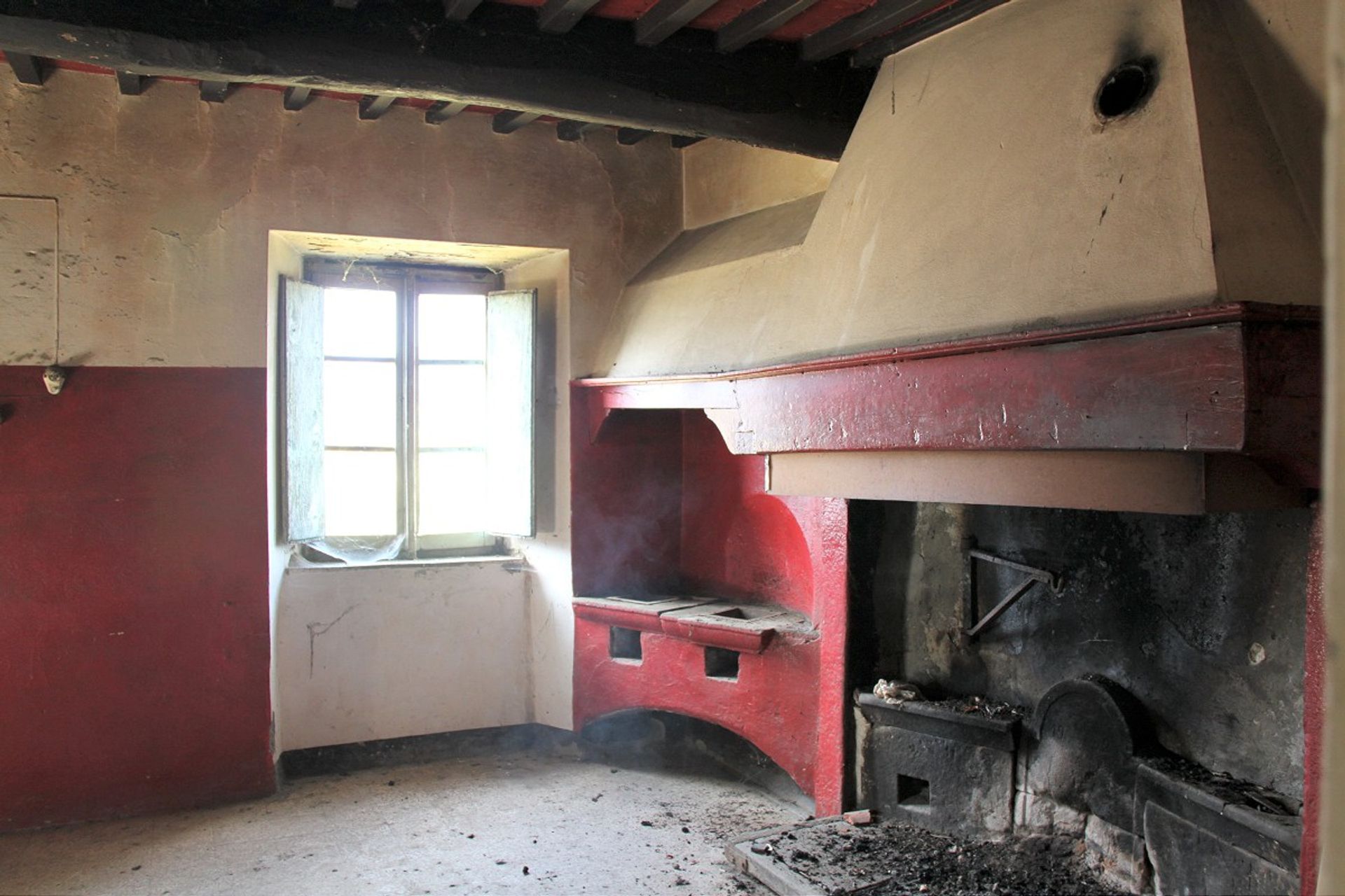 Квартира в Castelnuovo di Garfagnana, Tuscany 10819703