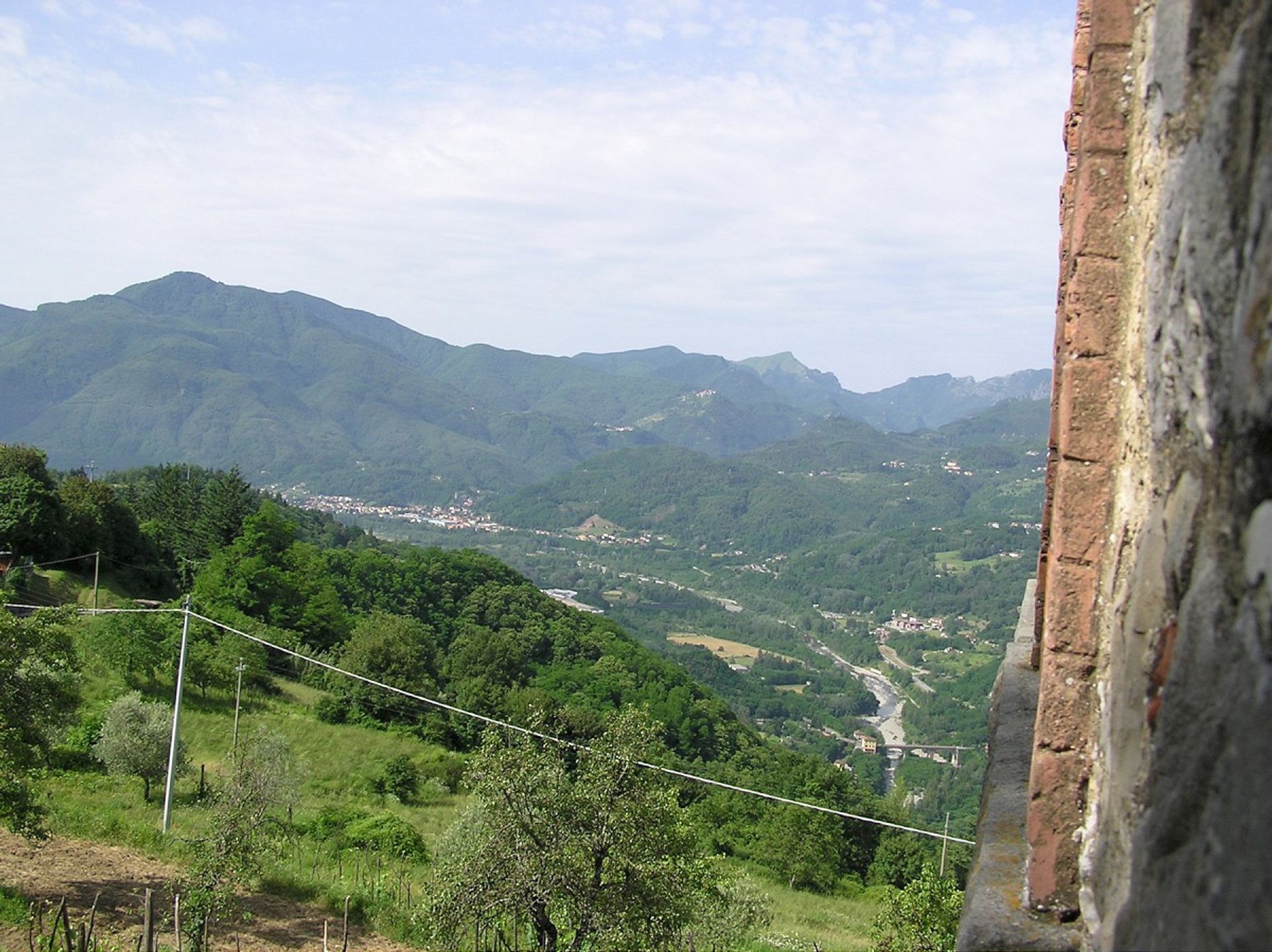 Квартира в Castelnuovo di Garfagnana, Tuscany 10819703