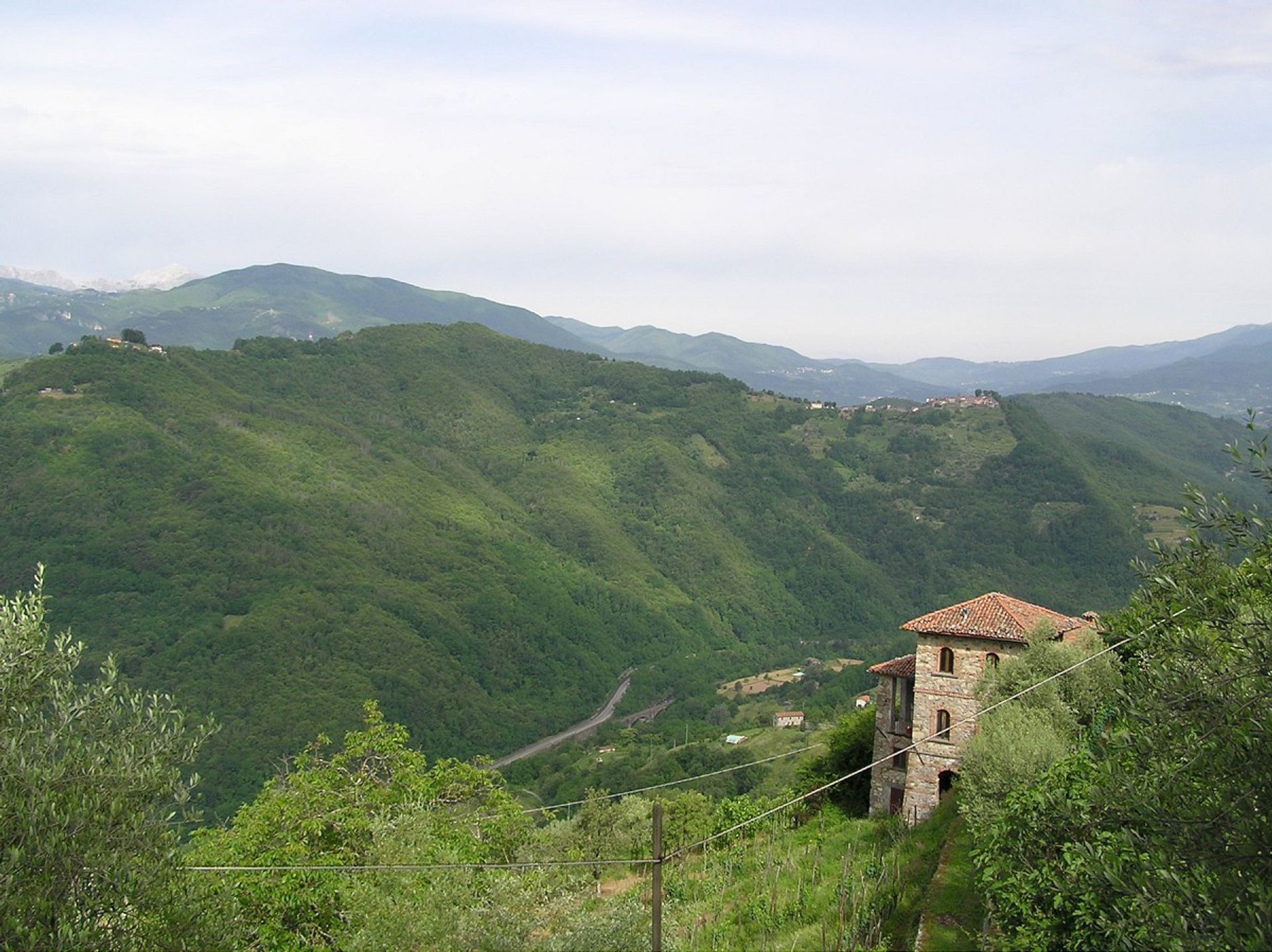 Квартира в Castelnuovo di Garfagnana, Tuscany 10819703