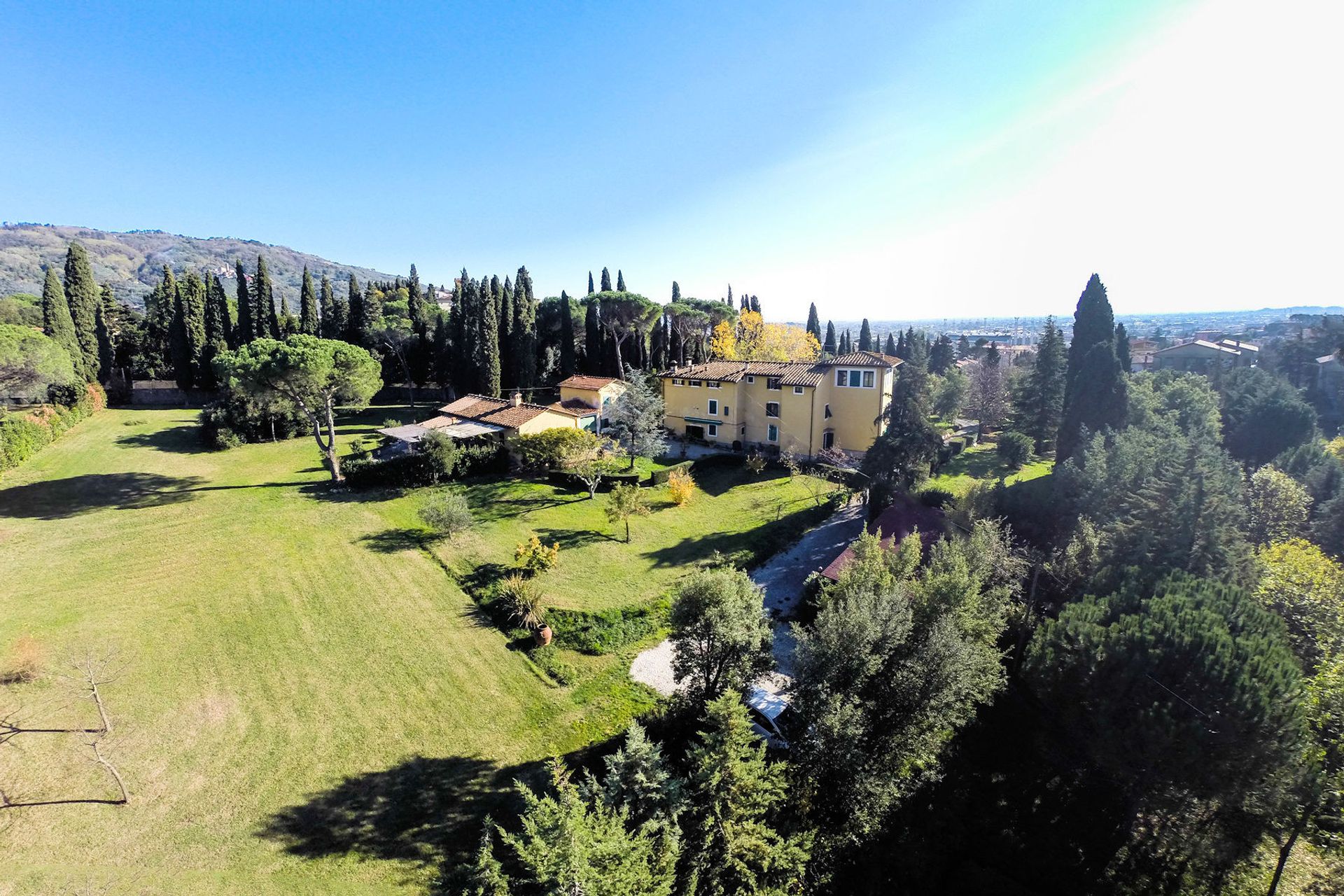 Rumah di Pescia, Tuscany 10819721