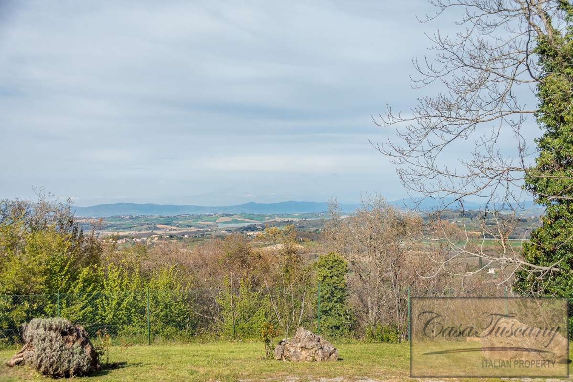 rumah dalam Sarteano, Tuscany 10819723