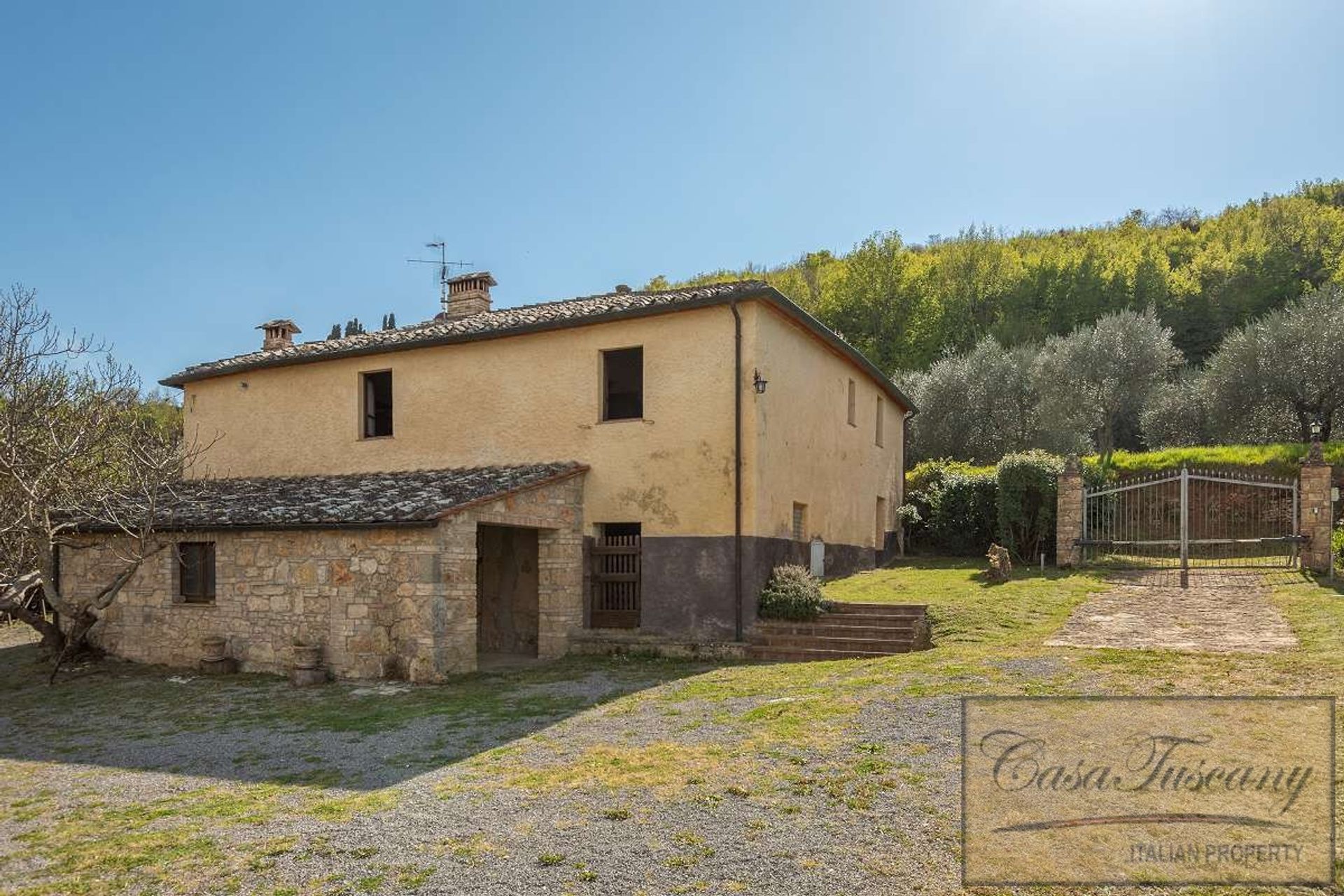 rumah dalam Sarteano, Tuscany 10819723