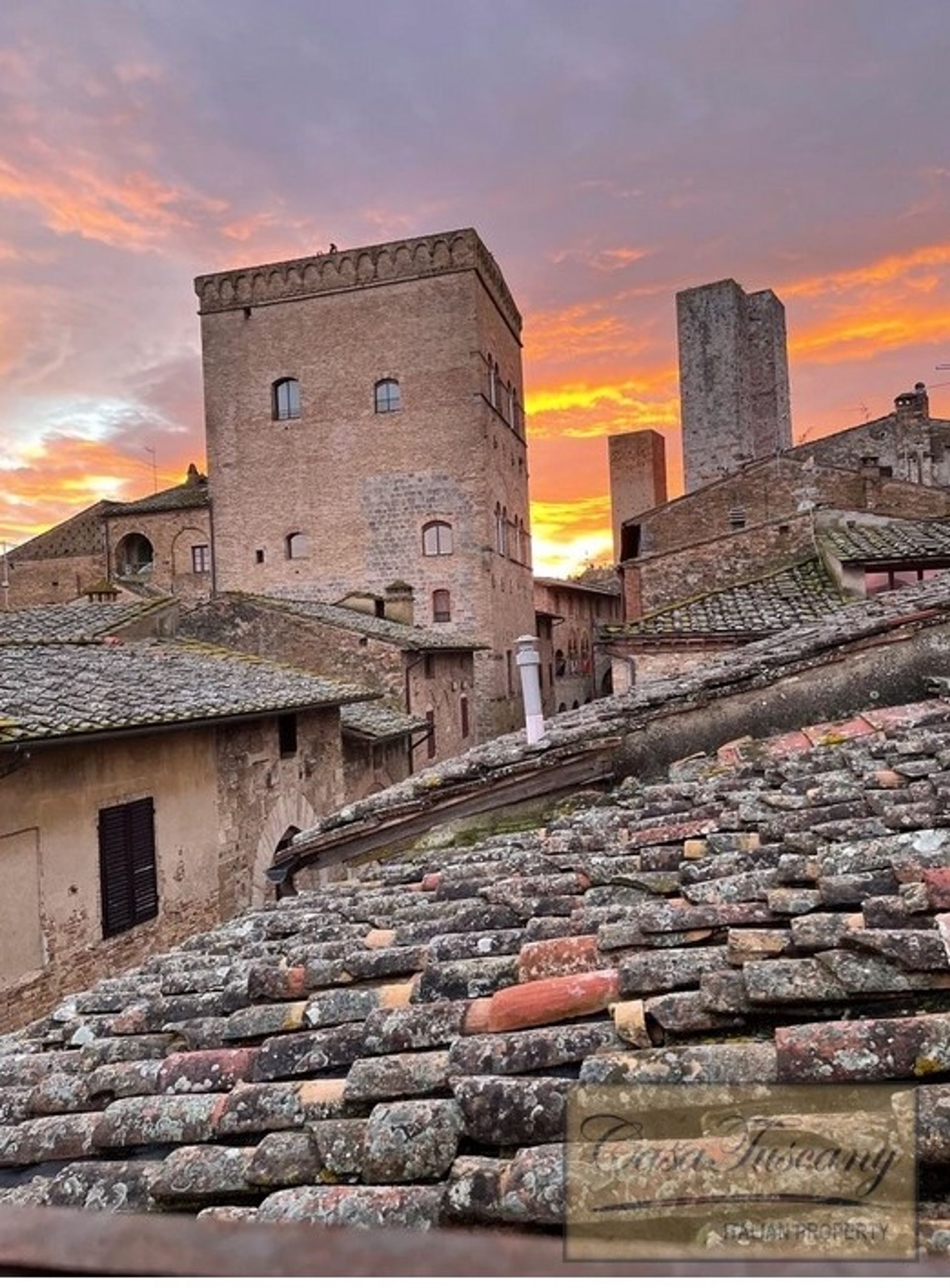 Condomínio no São Gimignano, Toscana 10819729