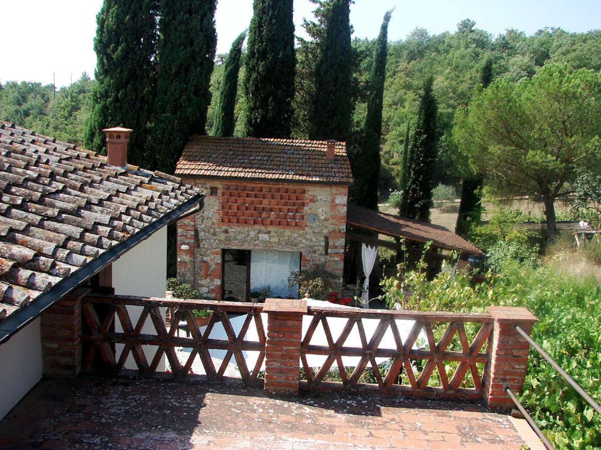 Rumah di Bucine, Tuscany 10819731