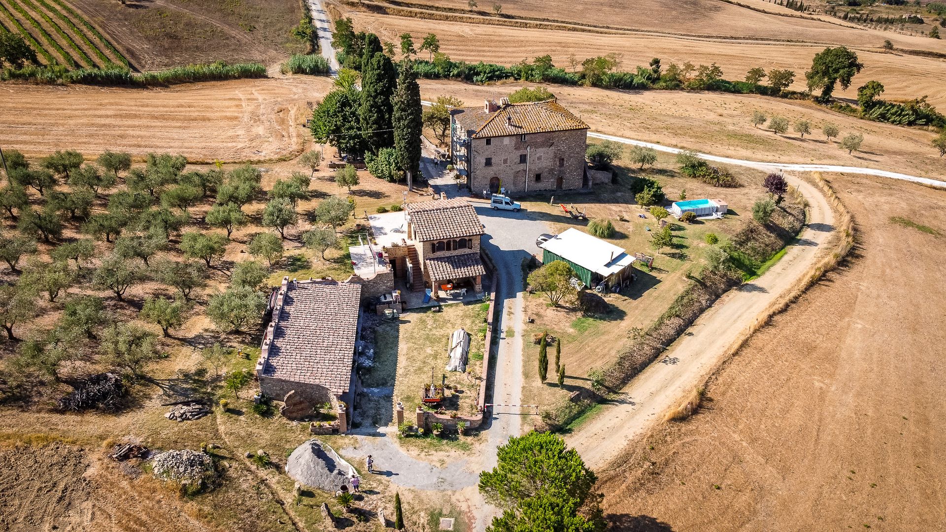 Otro en Volterra, Tuscany 10819756