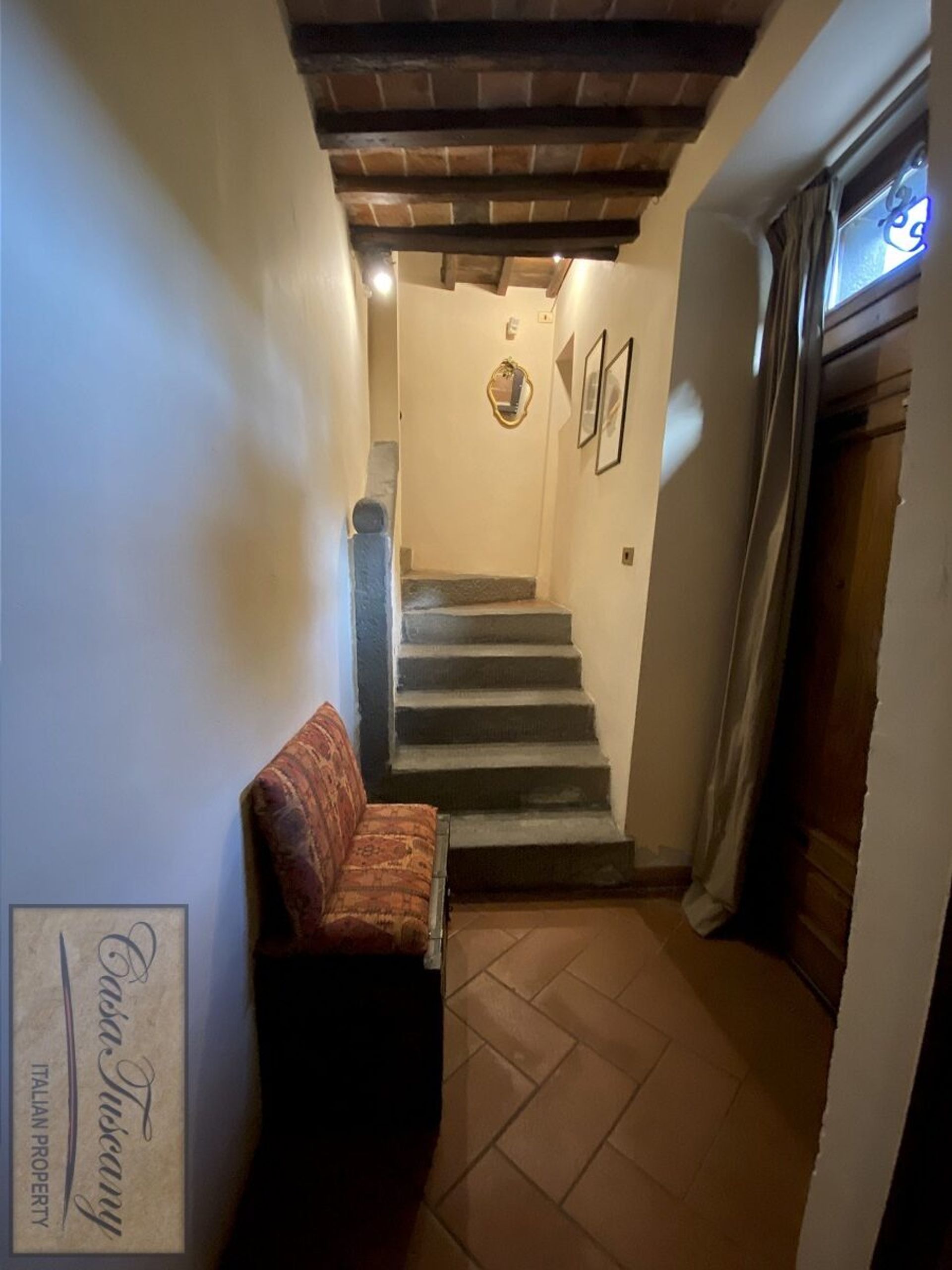 House in Cortona, Tuscany 10819837