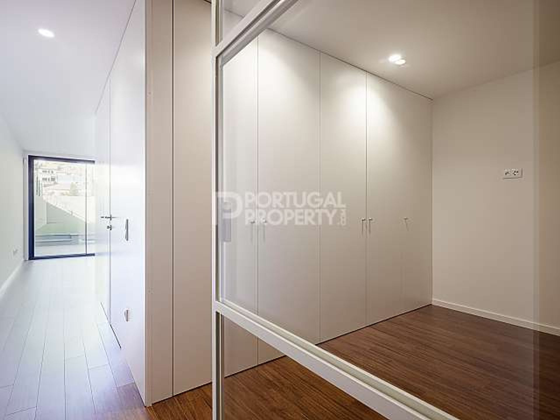 Condominio en Porto, Porto District 10820317