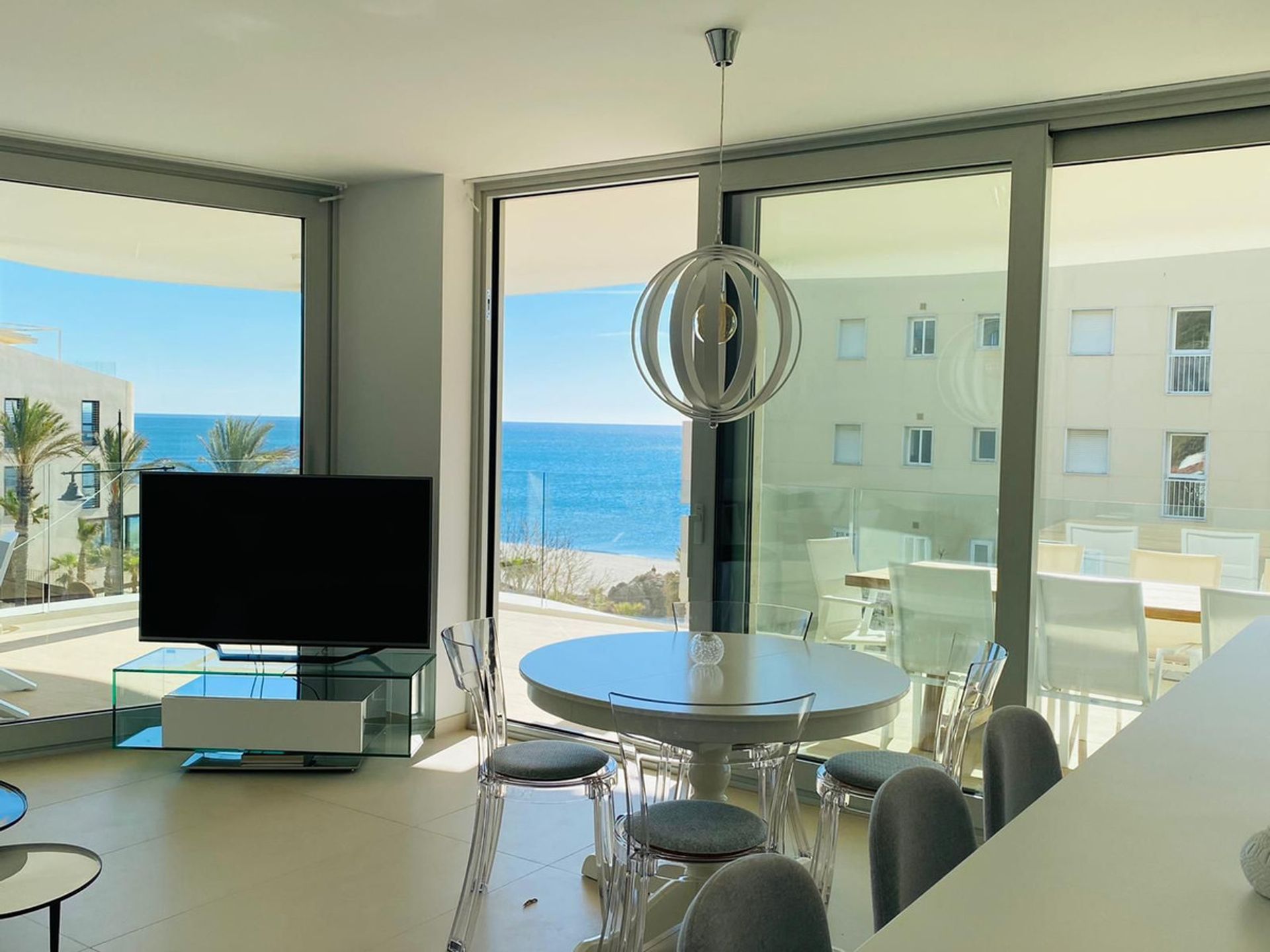 Condominium dans Fuengirola, Andalusia 10821737