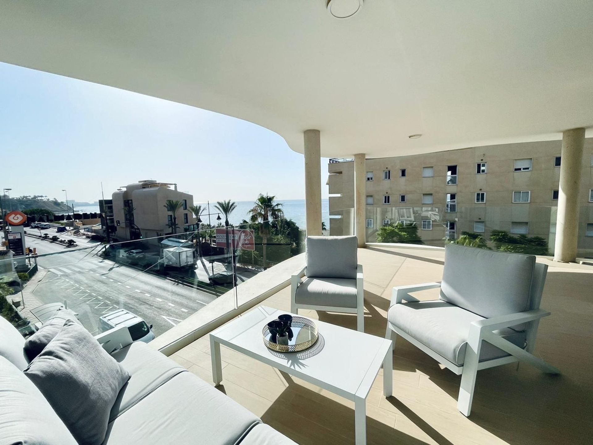 Condominium dans Fuengirola, Andalusia 10821737