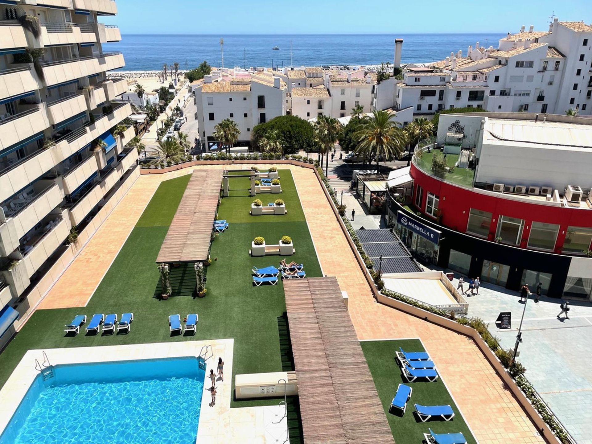 Condominio nel Marbella, Andalusia 10822213