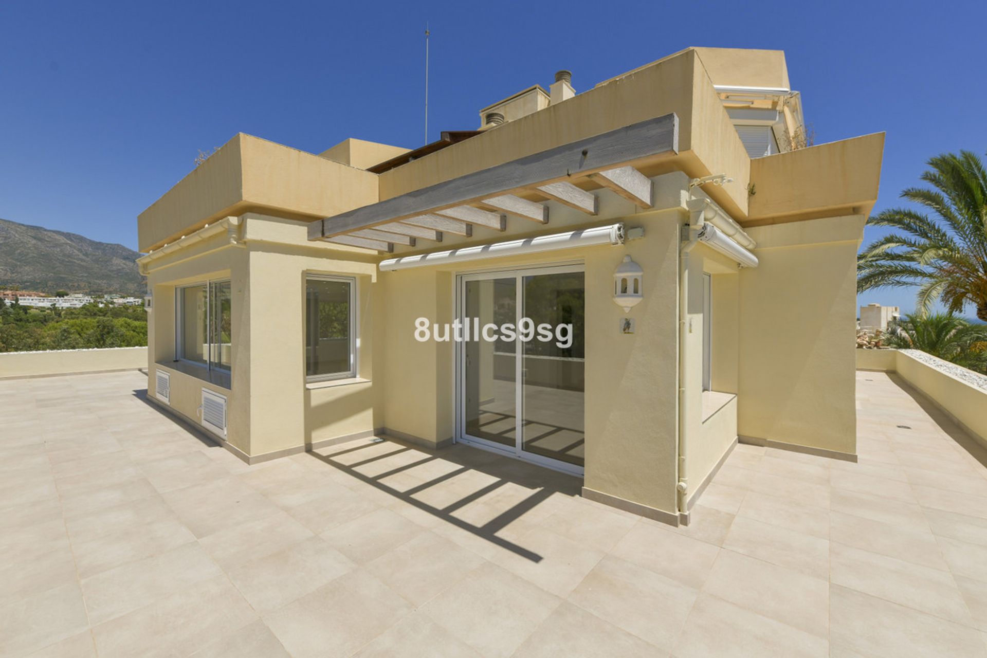 Condominium in El Angel, Andalusia 10822236