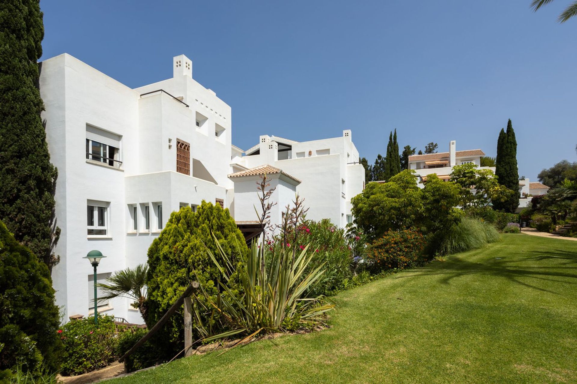 Condominio en , Andalusia 10822304