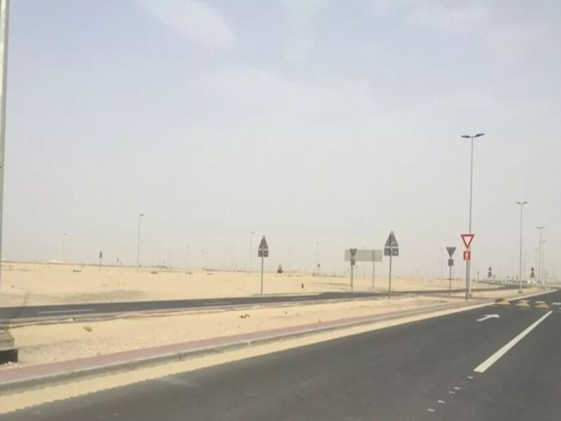 Tierra en Dubai, Dubai 10822427