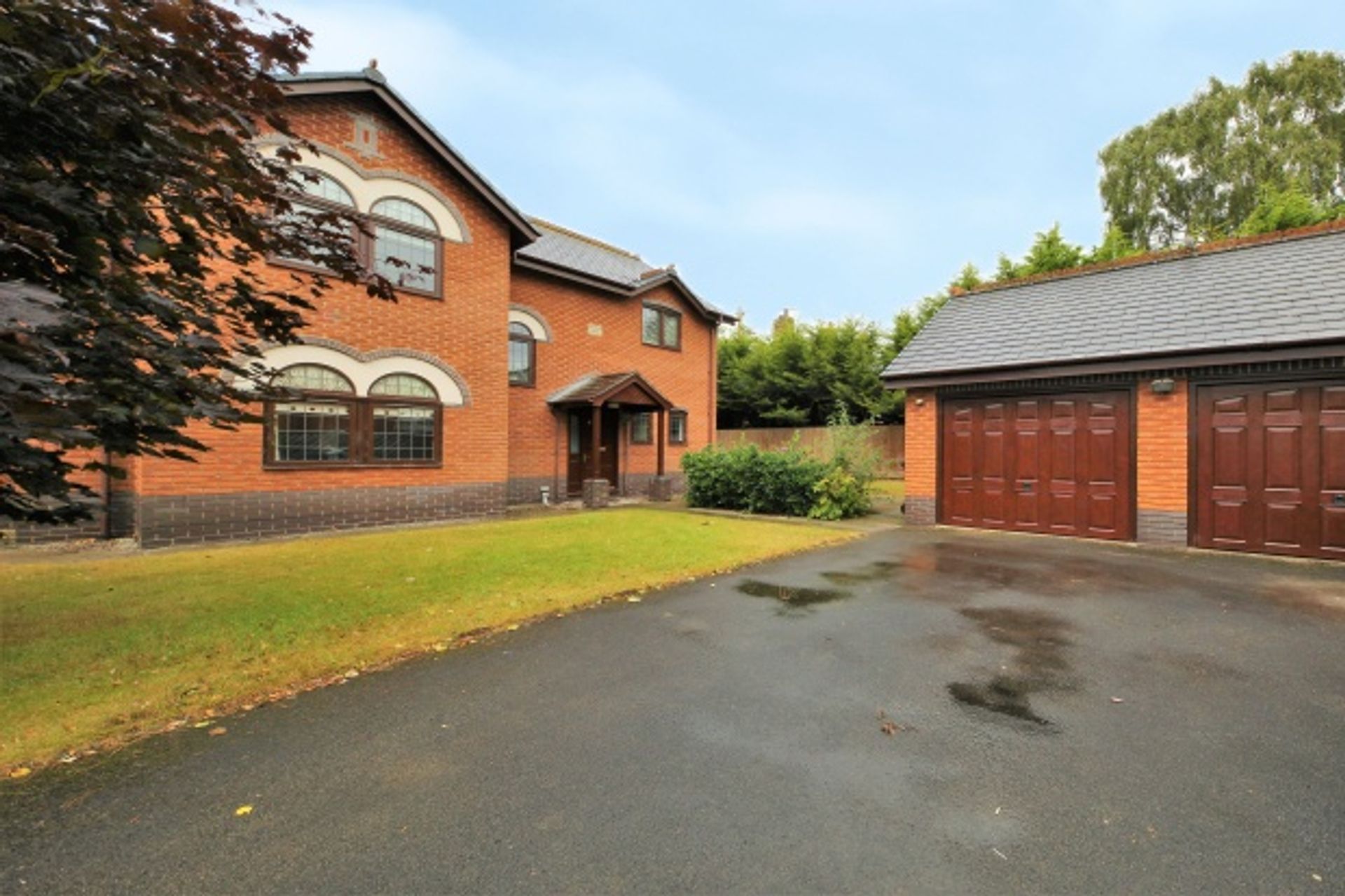 House in Calveley, Cheshire East 10822656