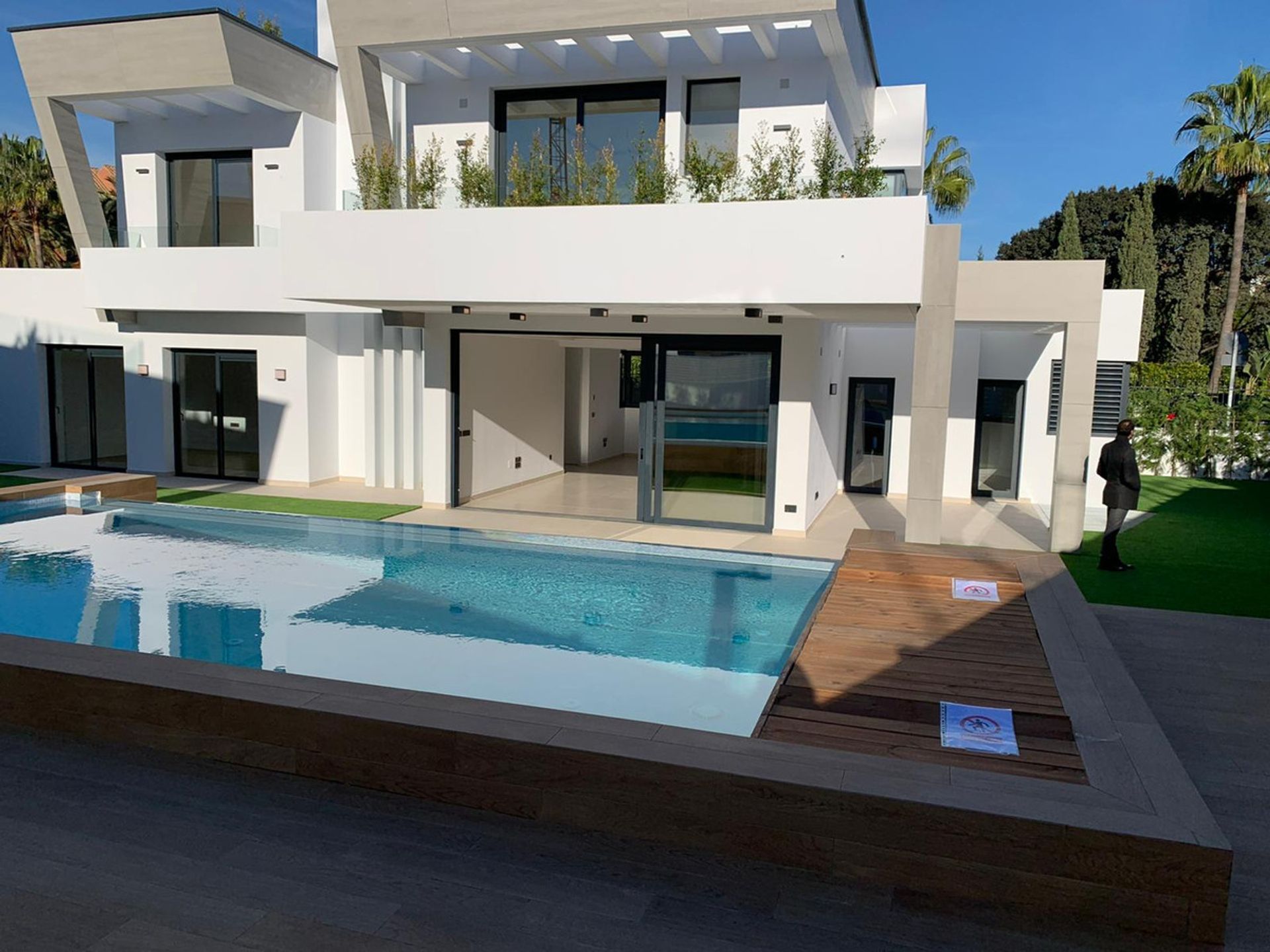 House in Marbella, Andalusia 10822764