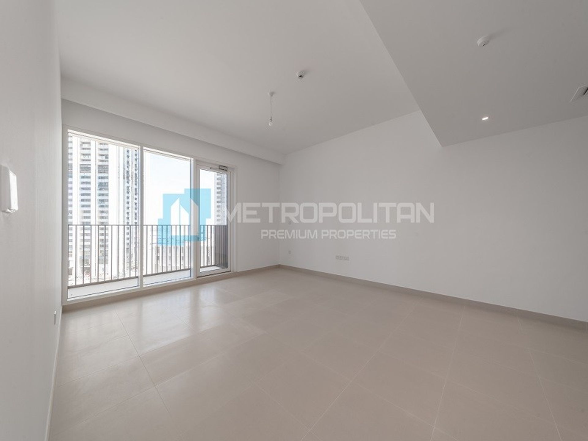 Condominium dans Dubai, Dubaï 10822835