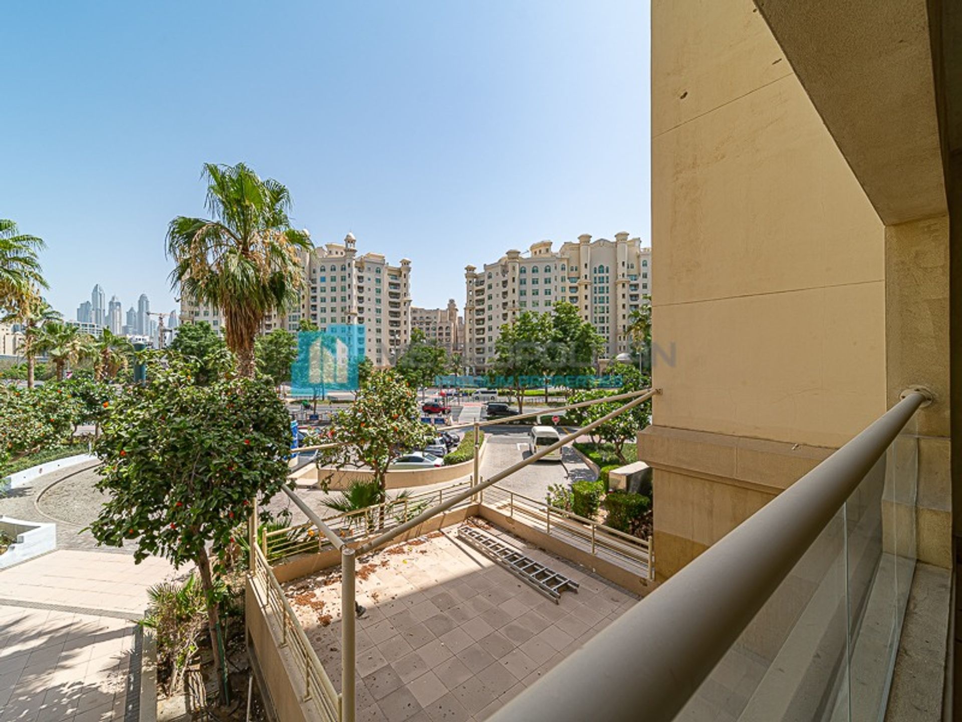 Condominium in Dubai, Dubai 10823105