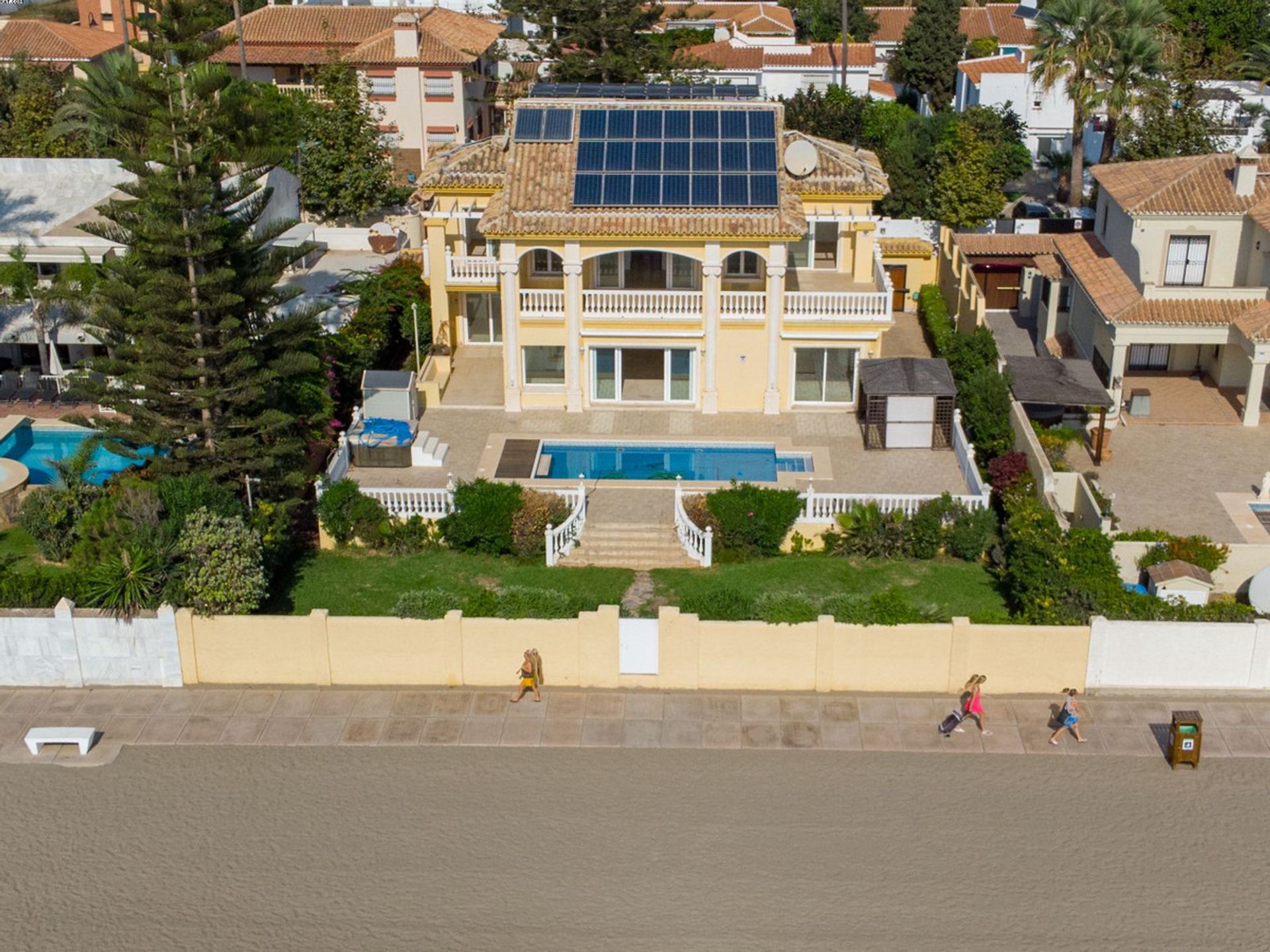 σπίτι σε La Cala de Mijas, Andalusia 10823344