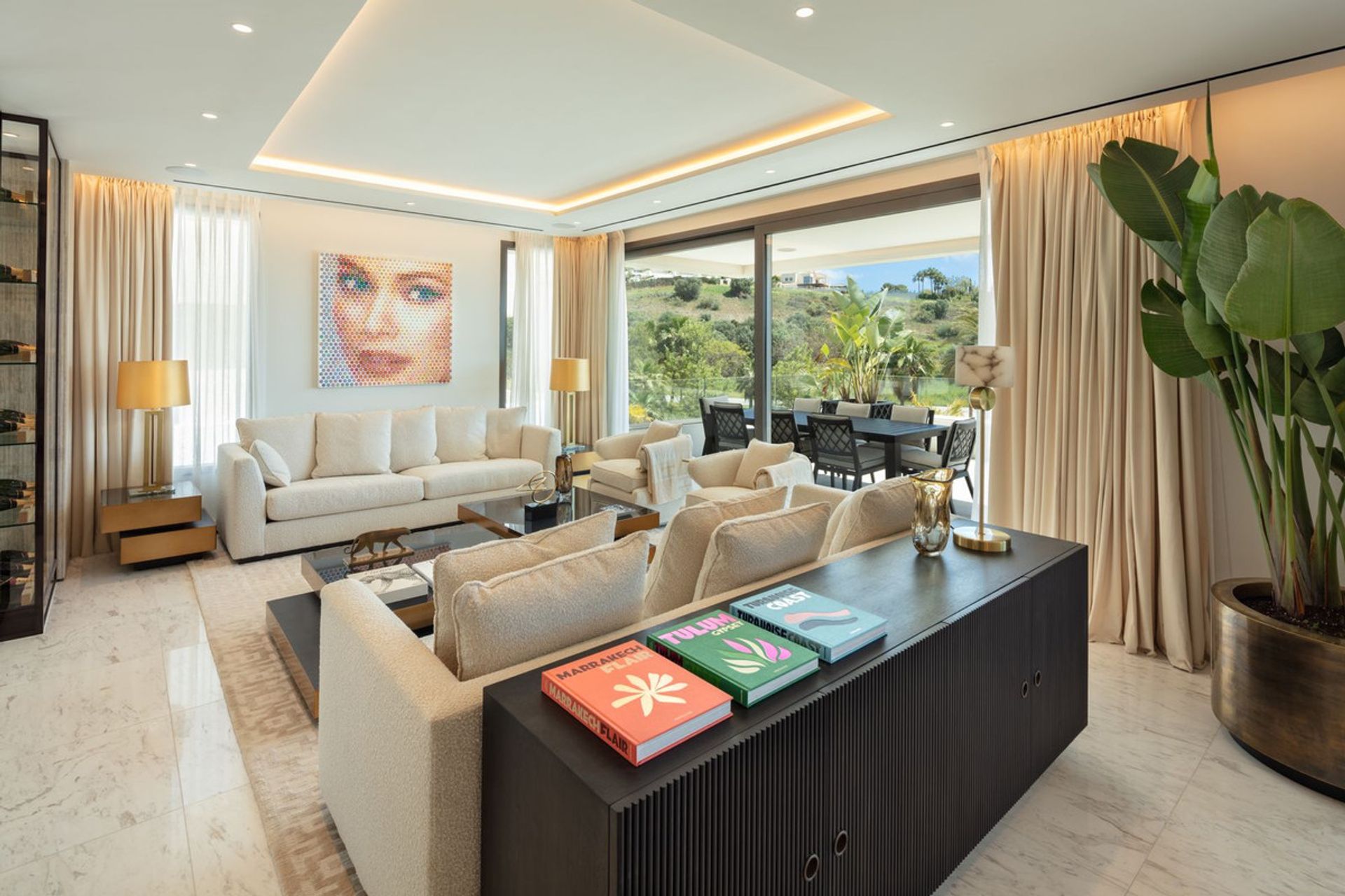 Condominium in Marbella, Andalusia 10823523