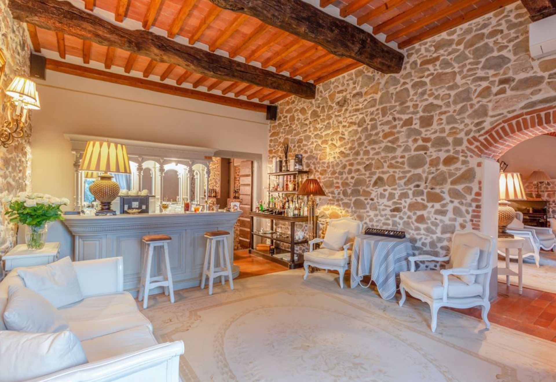 Huis in La Vergine, Toscane 10823908