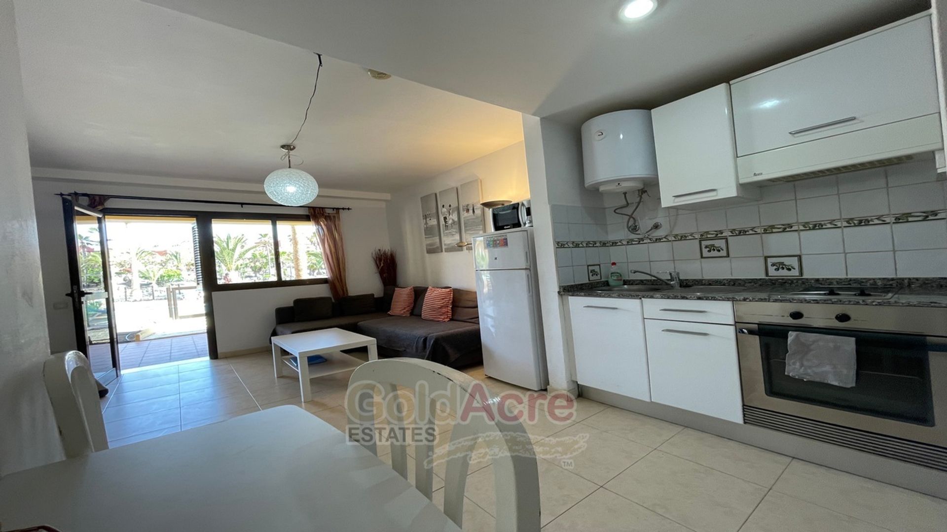 Condominium in Corralejo, Canarias 10825173