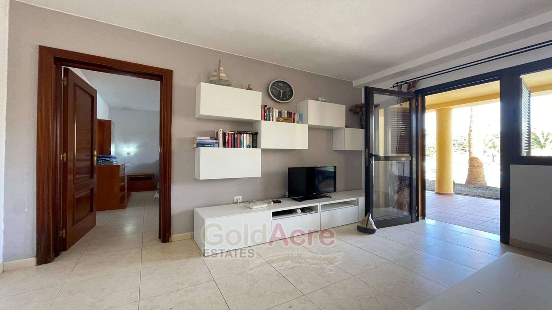 Condominium in Corralejo, Canarias 10825173