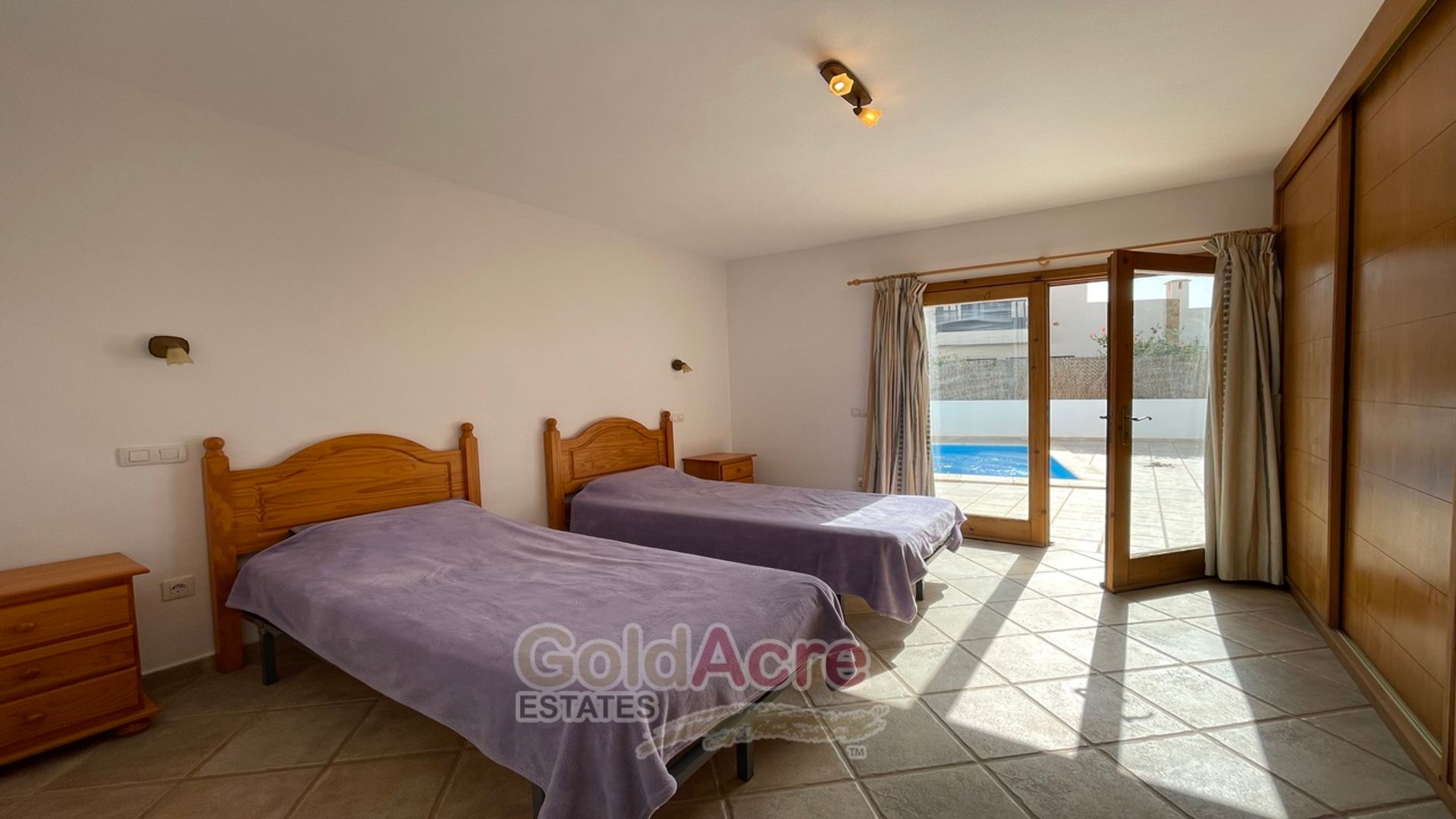 بيت في Villaverde, Canarias 10825267