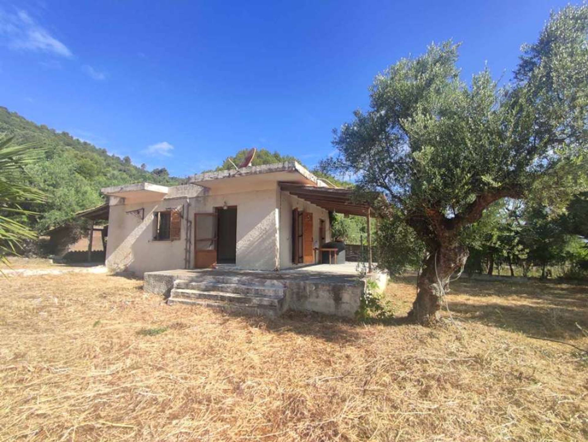 rumah dalam Zakinthos,  10825358