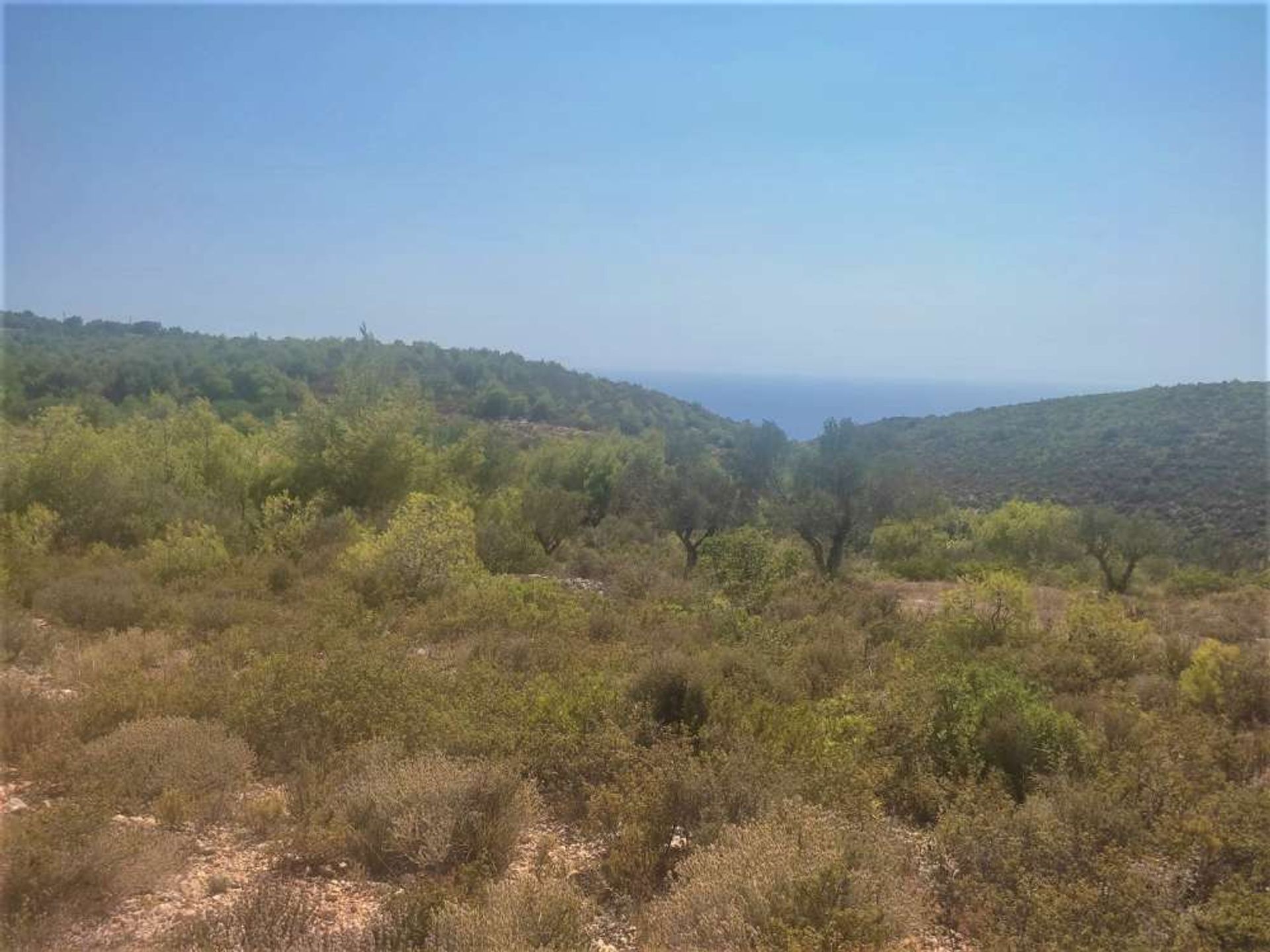 Land in Bochali, Ionië Nisia 10825426