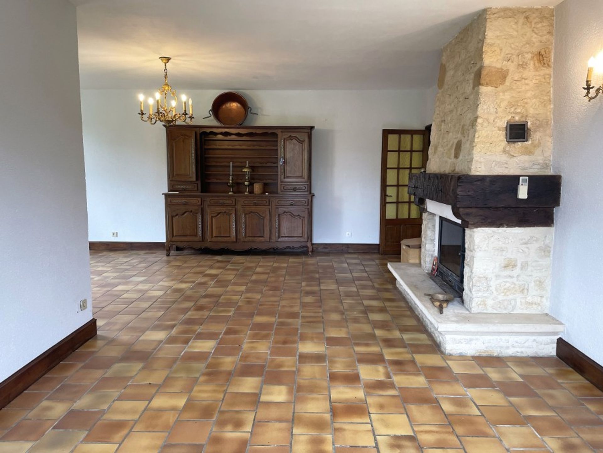 Hus i Monpazier, Nouvelle-Aquitaine 10825489