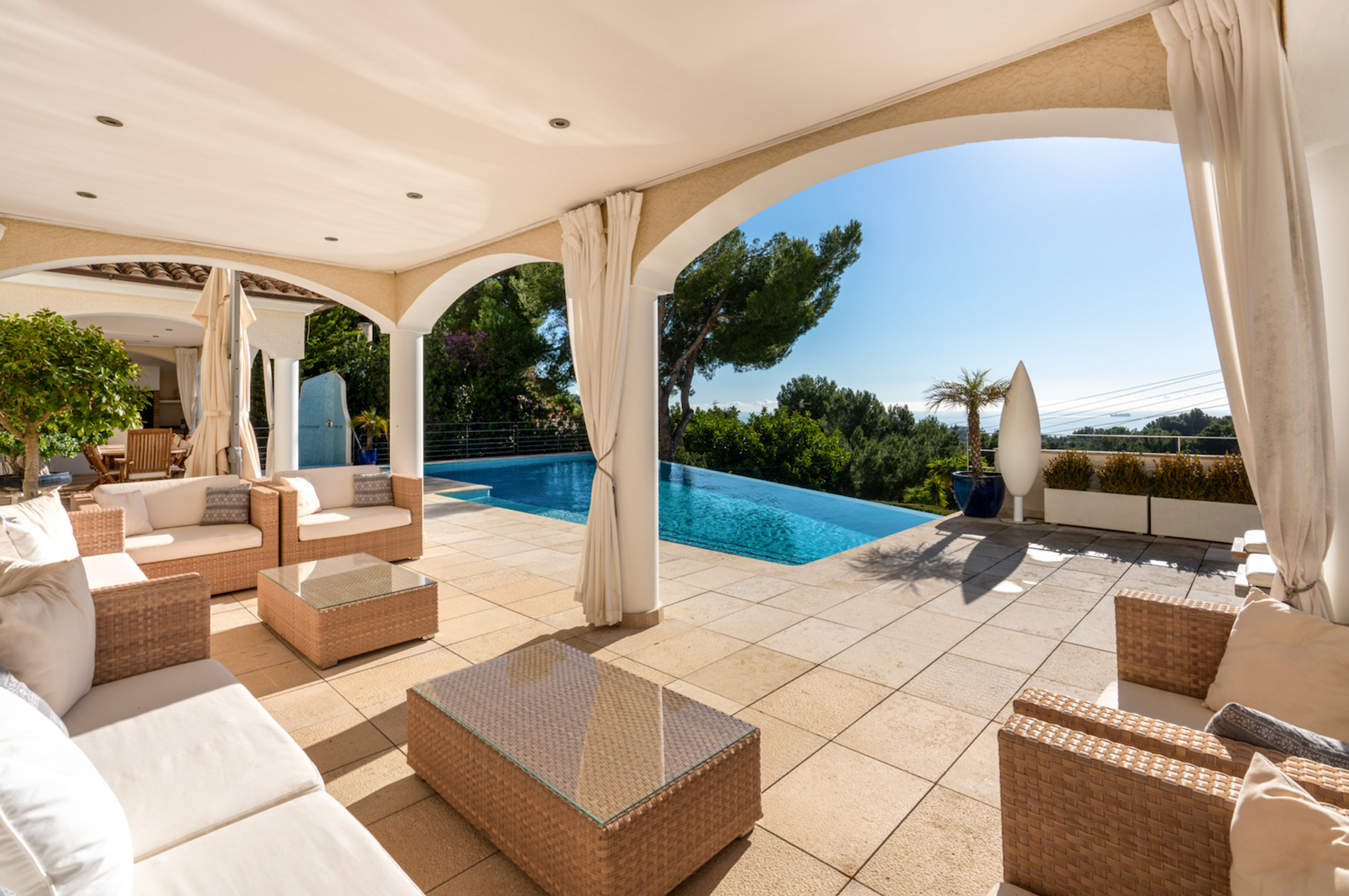 House in La Bonanova, Balearic Islands 10825711