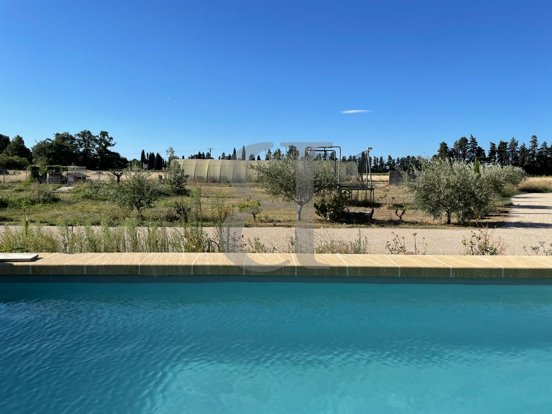 loger dans Sainte-Cécile-les-Vignes, Provence-Alpes-Côte d'Azur 10826028