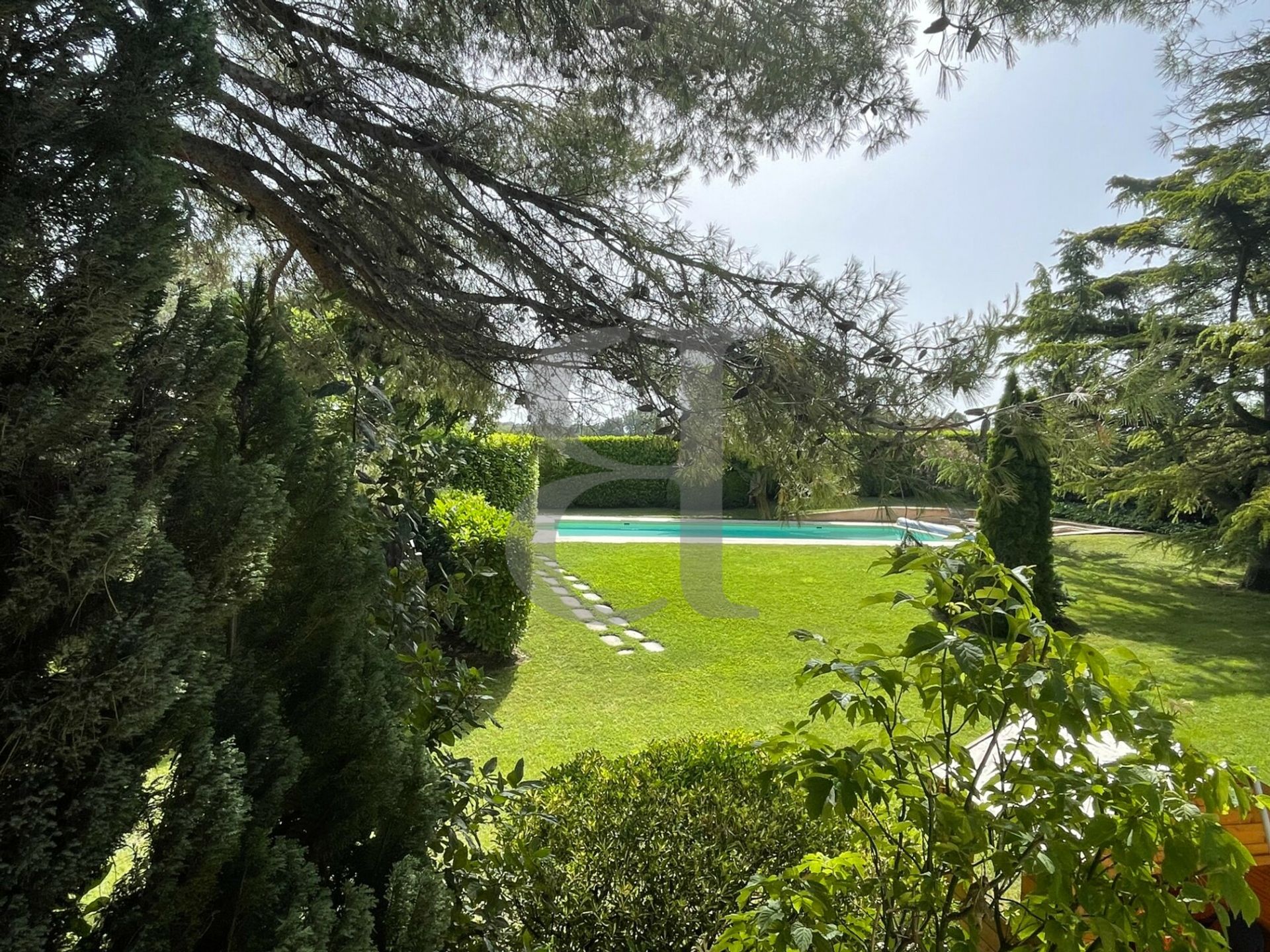 rumah dalam Vaison-la-Romaine, Provence-Alpes-Côte d'Azur 10826296