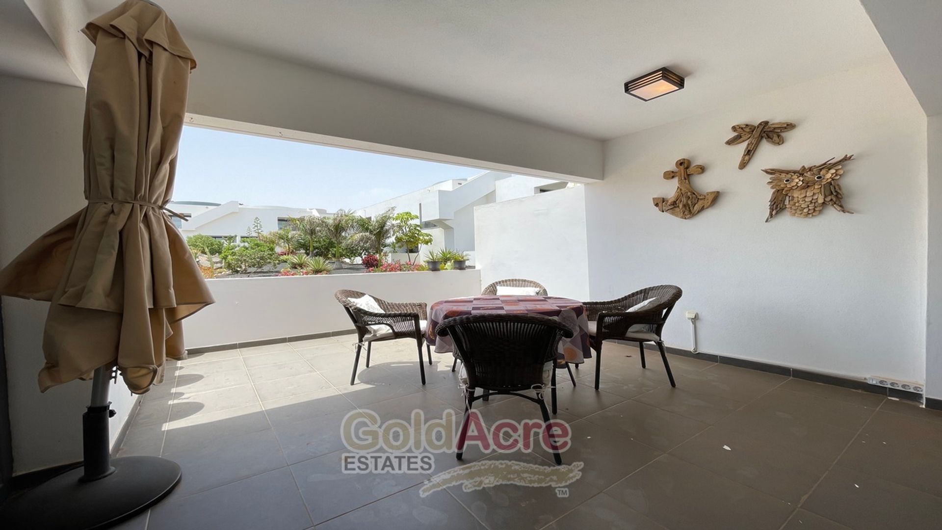 Condominium in La Oliva, Canarias 10826621