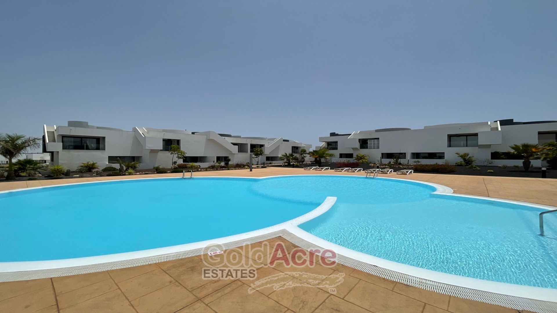 Condominium in La Oliva, Canarias 10826621