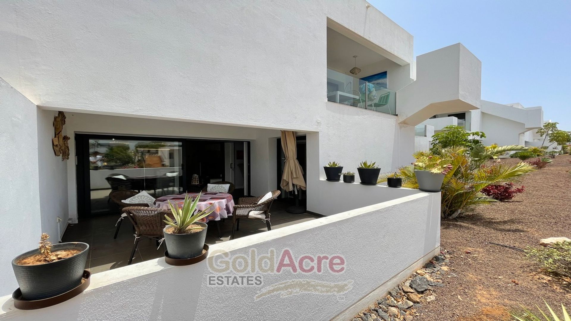 Condominium in La Oliva, Canarias 10826621