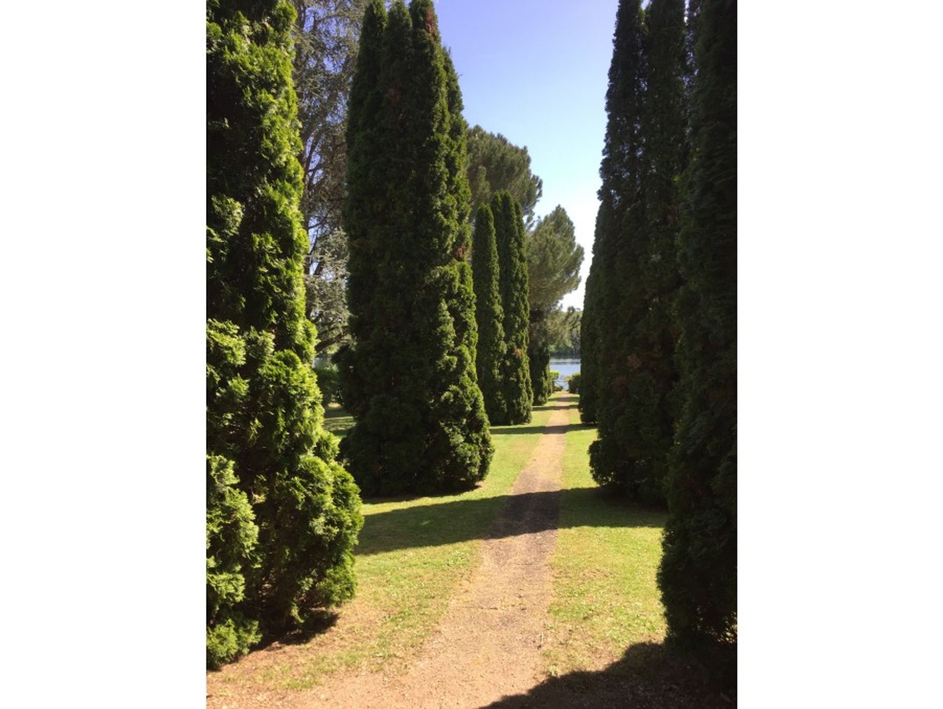 casa en Mauzac-et-Grand-Castang, Nouvelle-Aquitaine 10827028