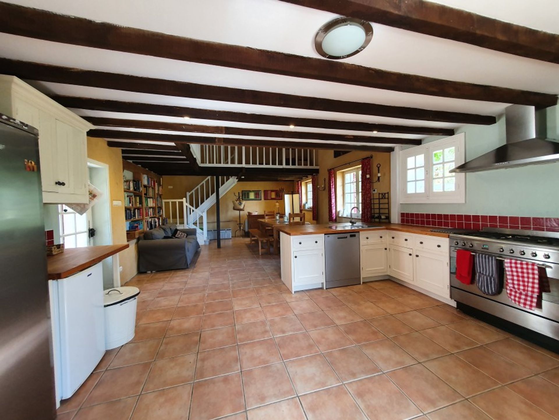 Huis in Mauzac, Nouvelle-Aquitaine 10827028