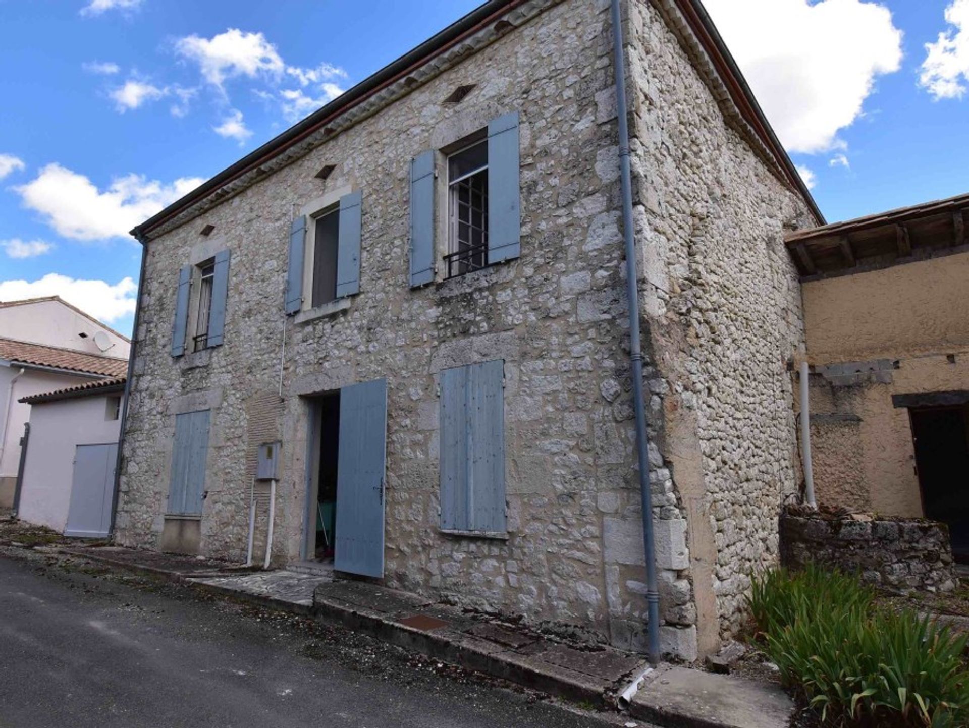 Hus i Plaisance, Nouvelle-Aquitaine 10827081